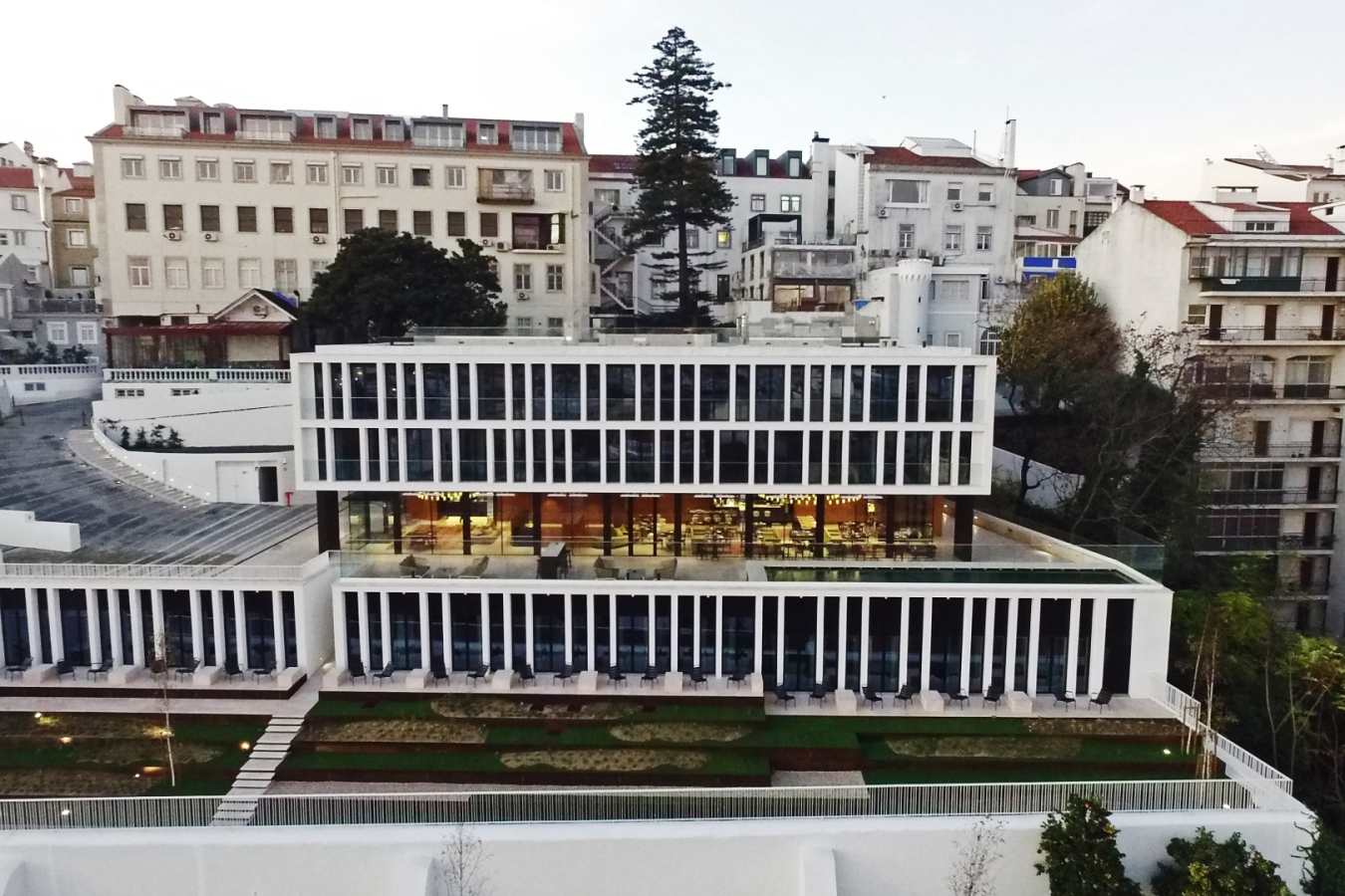 Exterior - Memmo Principe Real