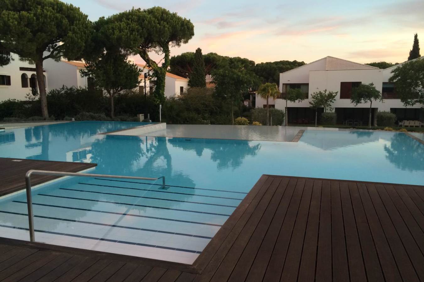 The Terraces Pool - Pine Cliffs