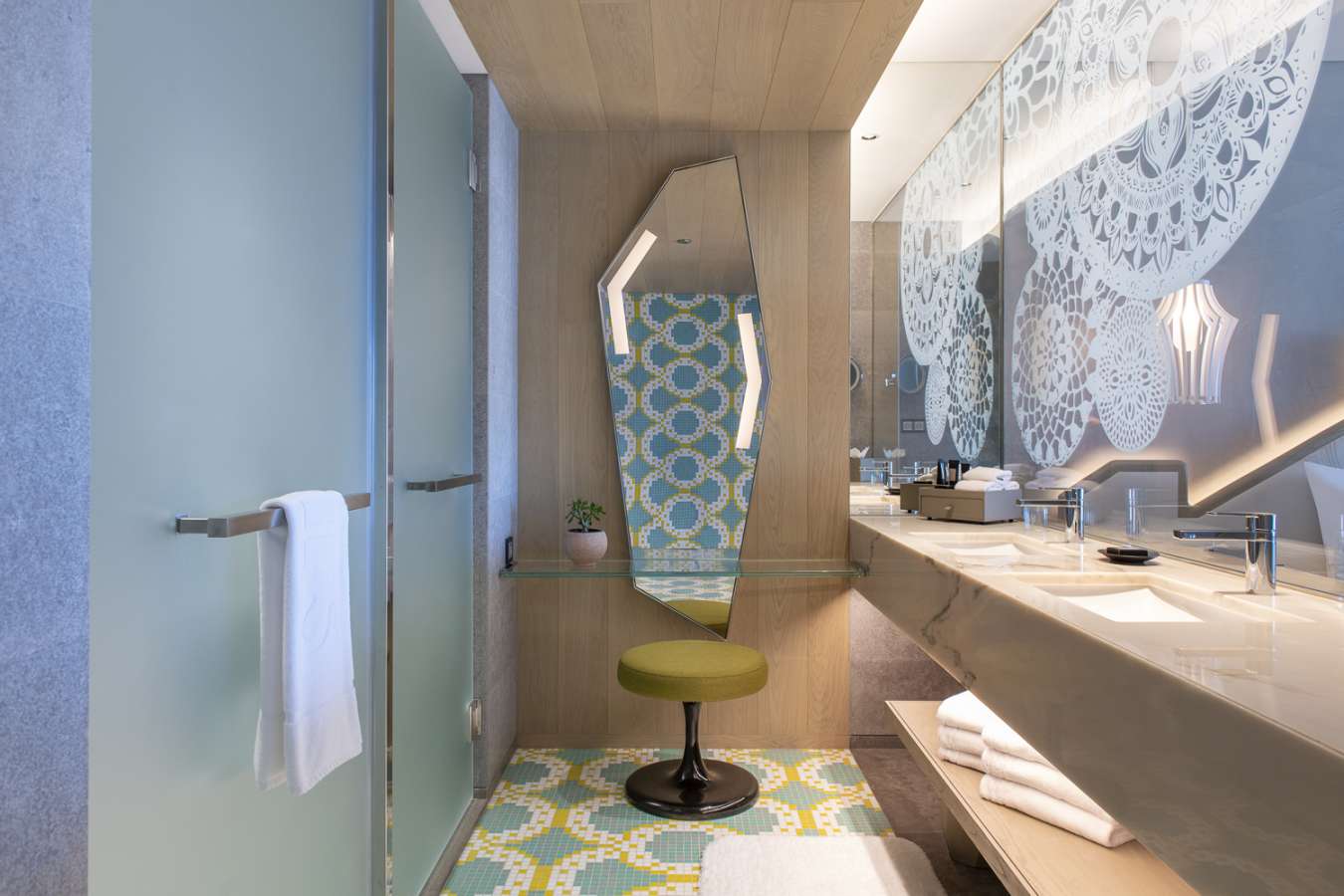 Spectacular King Bathroom 