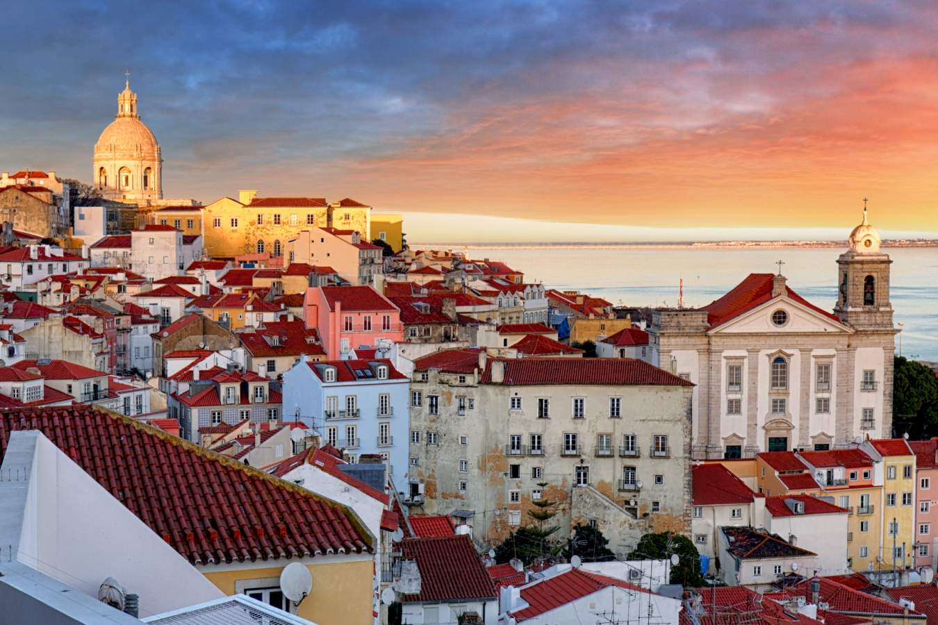 City rooftops - A family adventure in Portugal