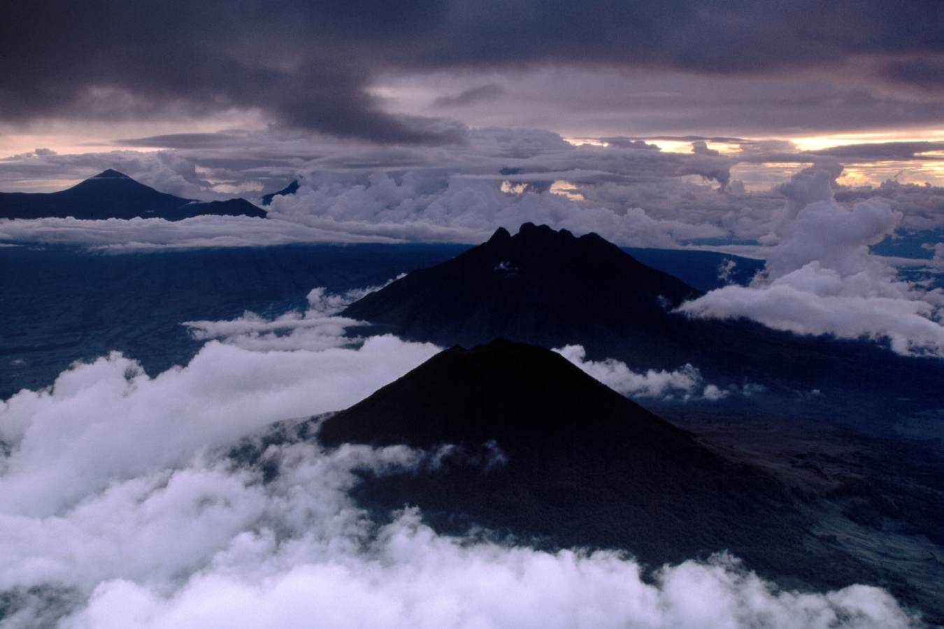 Volcanoes - Twin Centre Rwanda and Cape Town