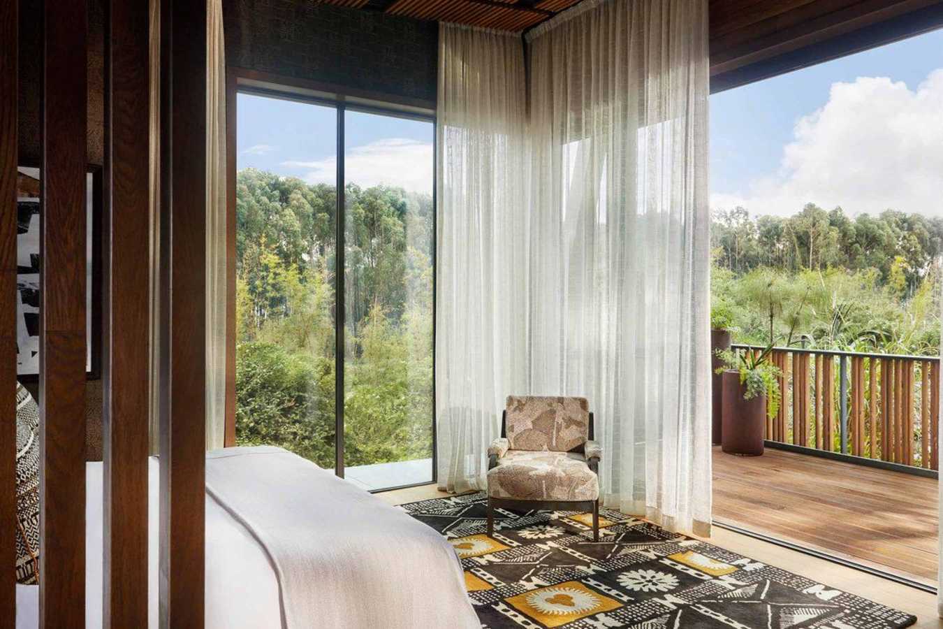 Gorilla Nest Suite Bedroom