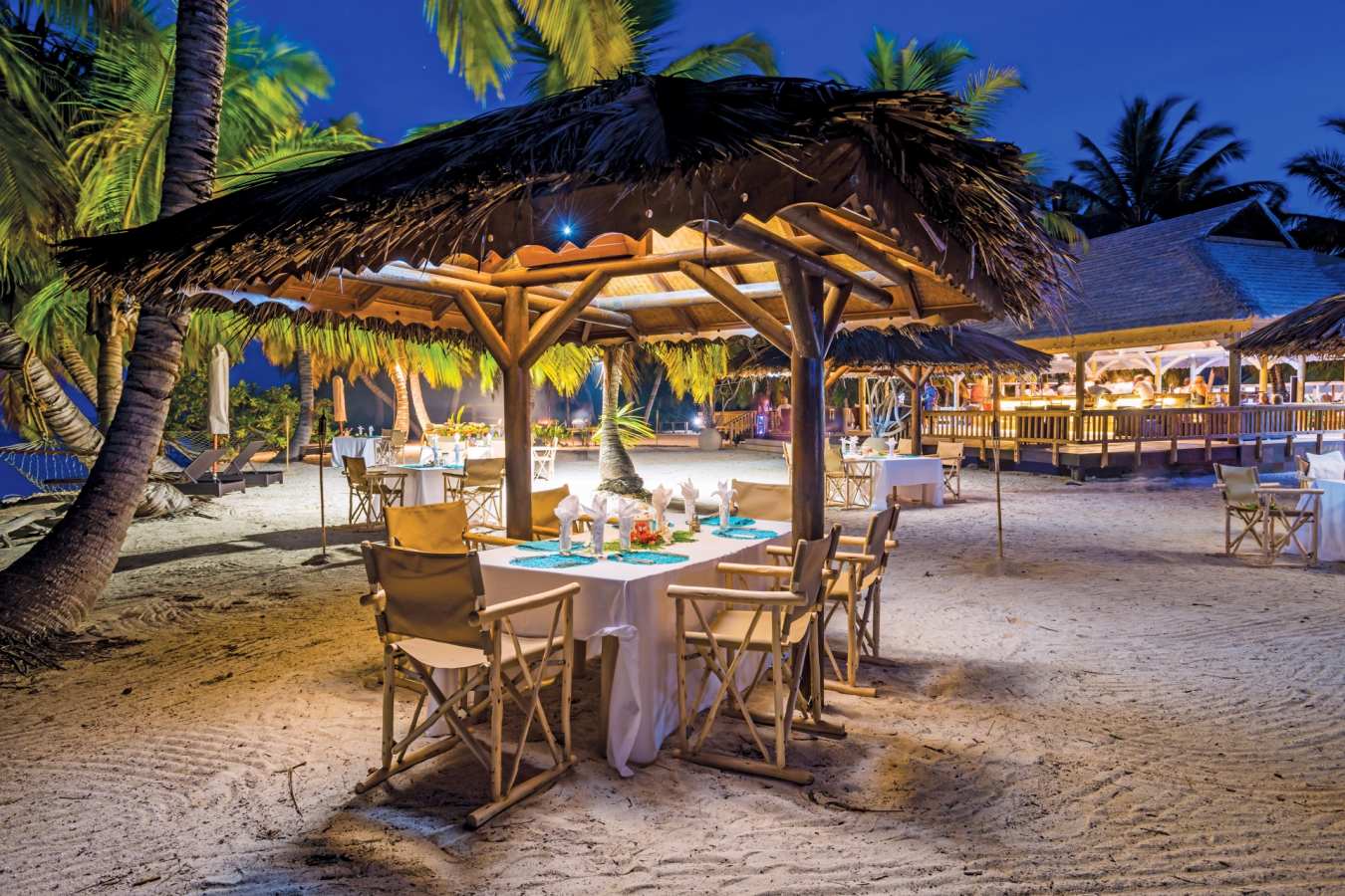 Beach Dinner - Alphonse Island
