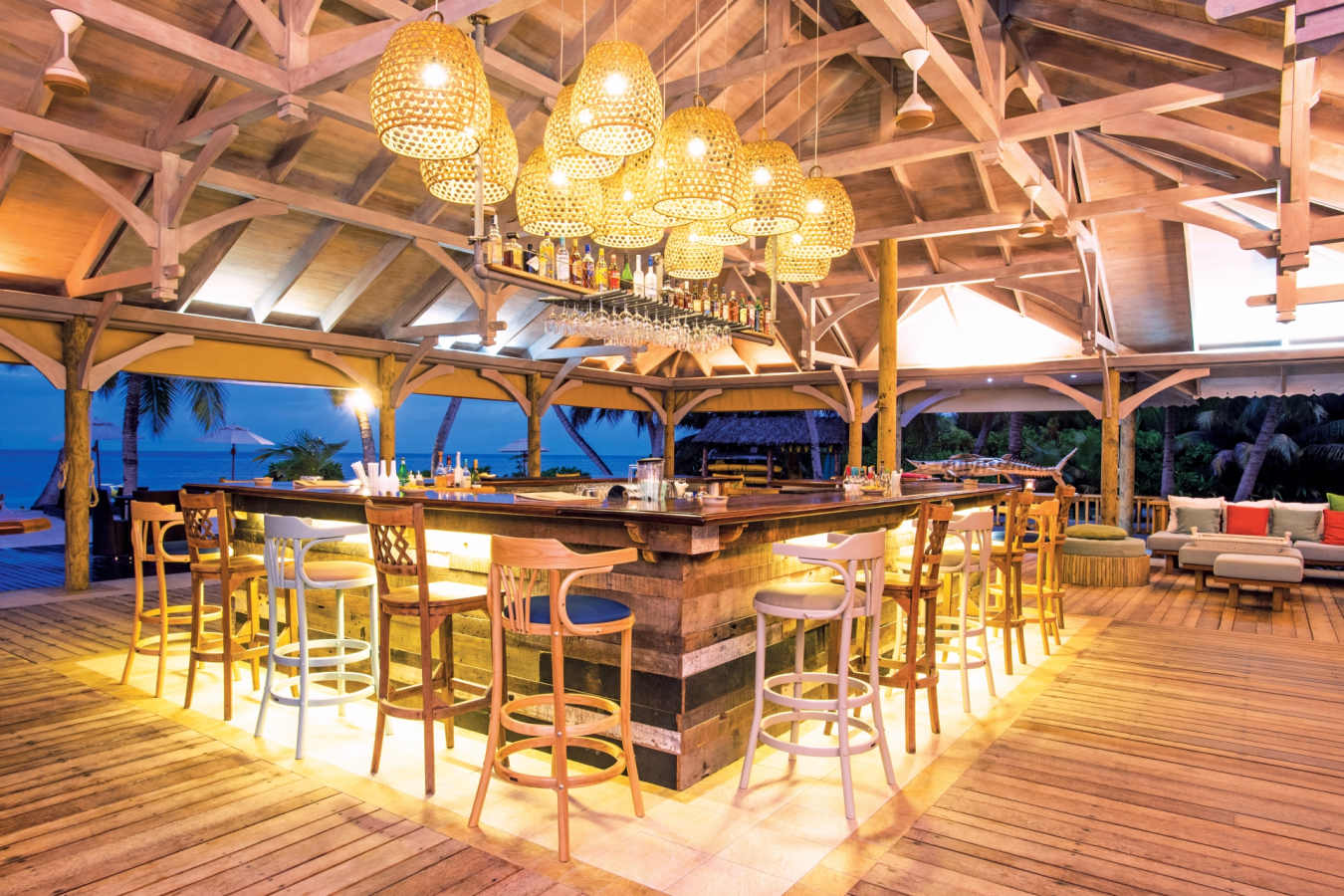 Le Lys Bar - Alphonse Island