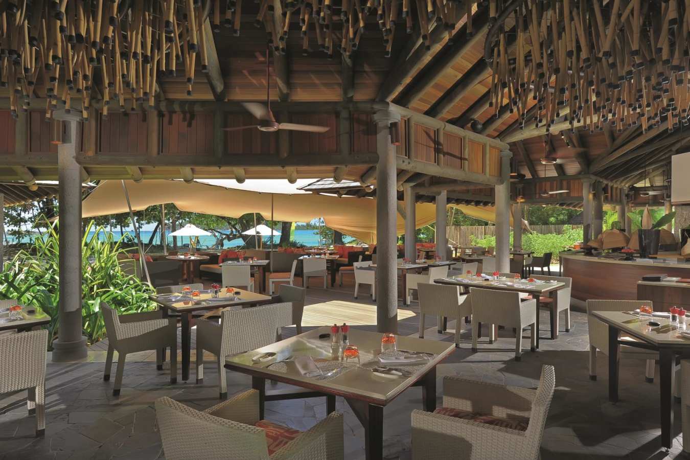 Seselwa Restaurant - Constance Ephelia Resort