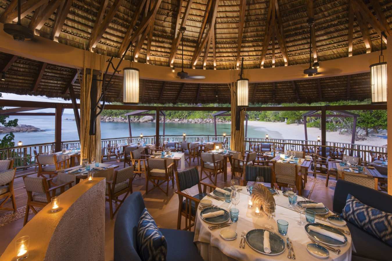 Ab Nest Restaurant - Lemuria Resort