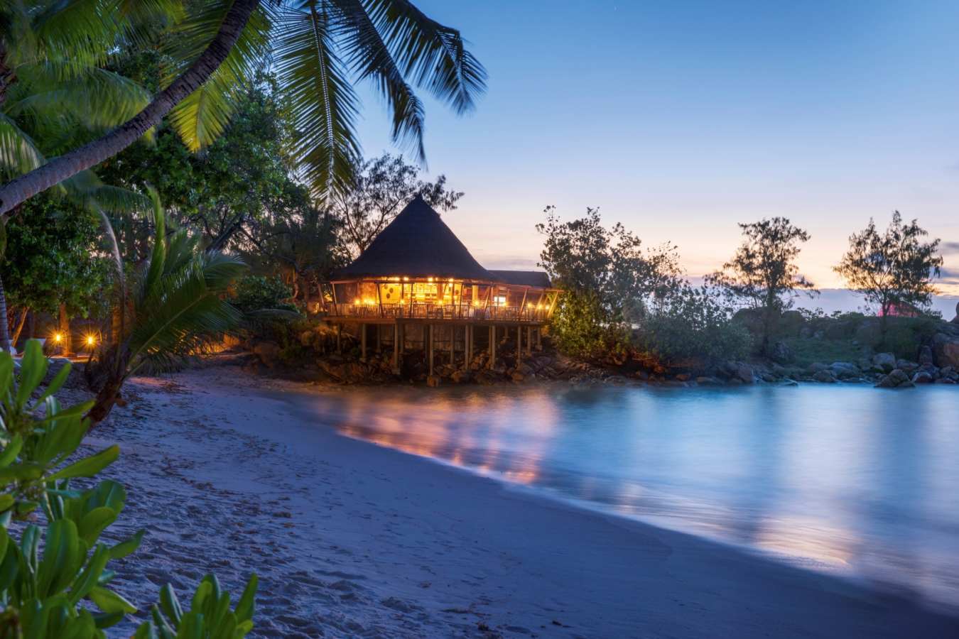 Ab Nest Restaurant - Lemuria Resort