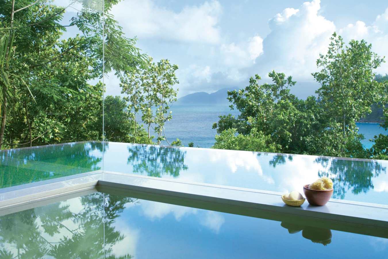 Bathroom & Plunge Pool - Four Seasons Resort Seychelles