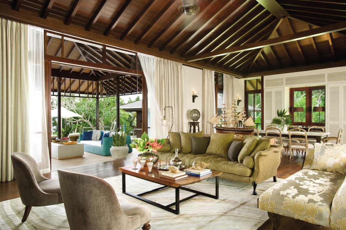 Presidential Suite - Four Seasons Resort Seychelles