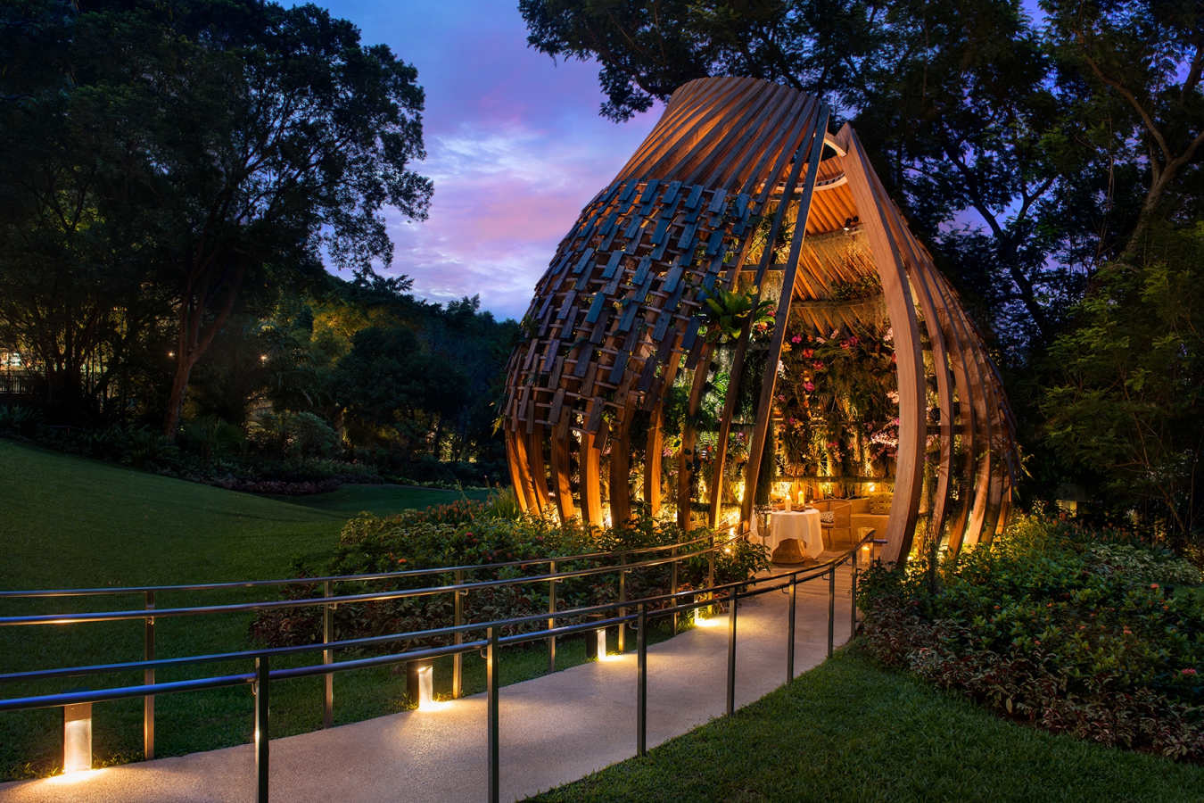 Diner de Fleurs - Shangri-La Singapore 