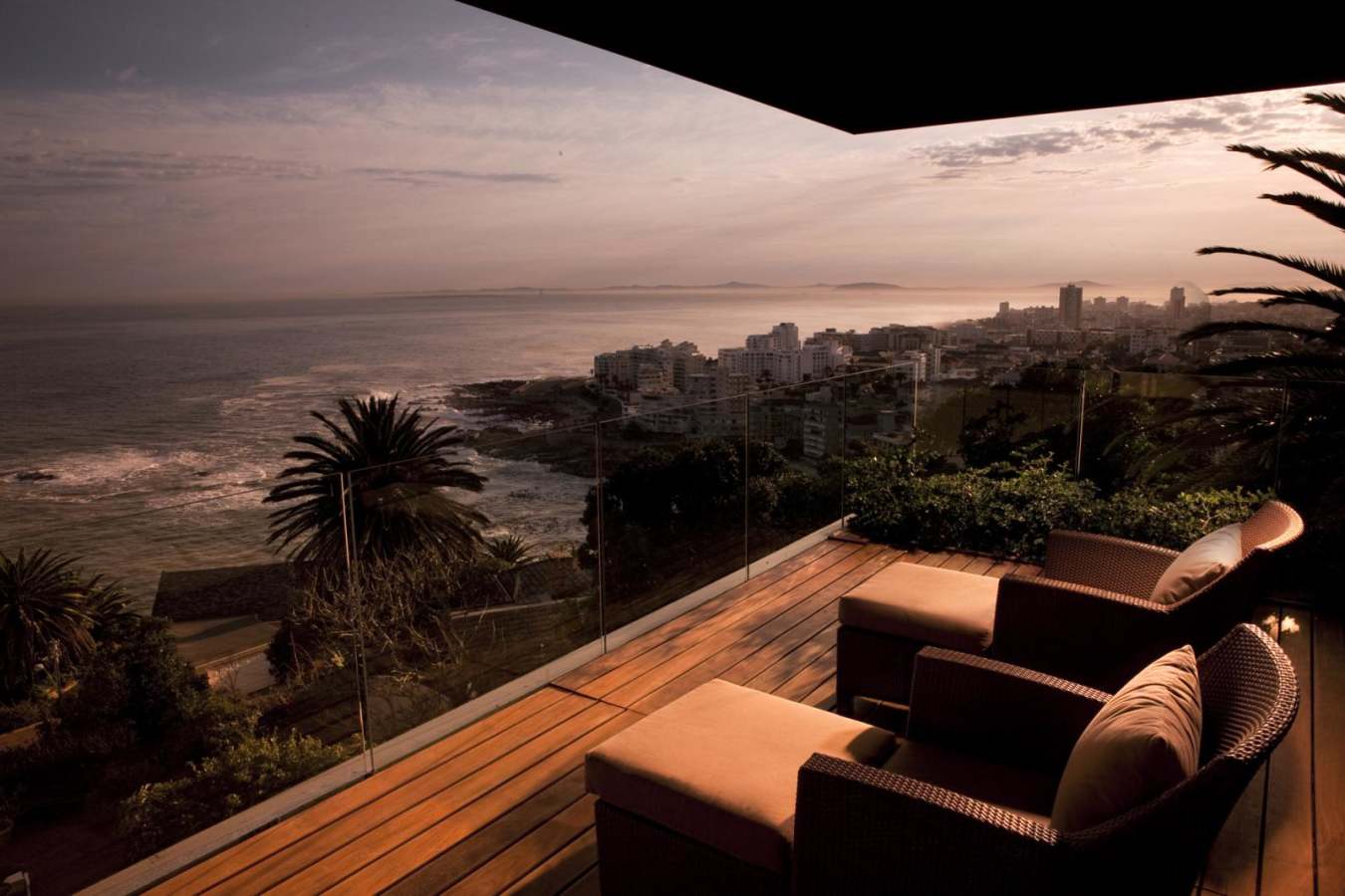 Lilac Room Balcony - Ellerman Villa