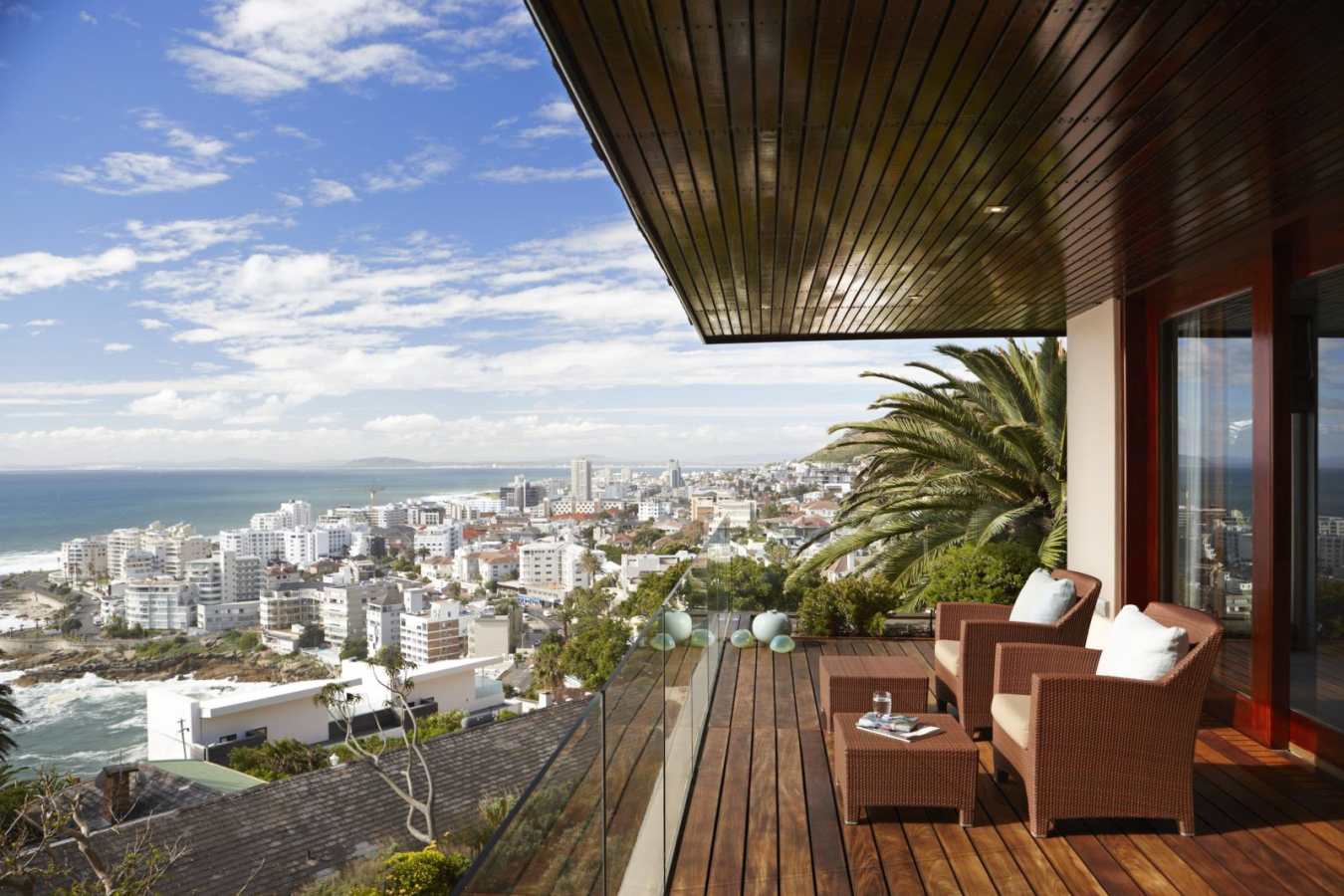 Room Deck - Ellerman Villa One