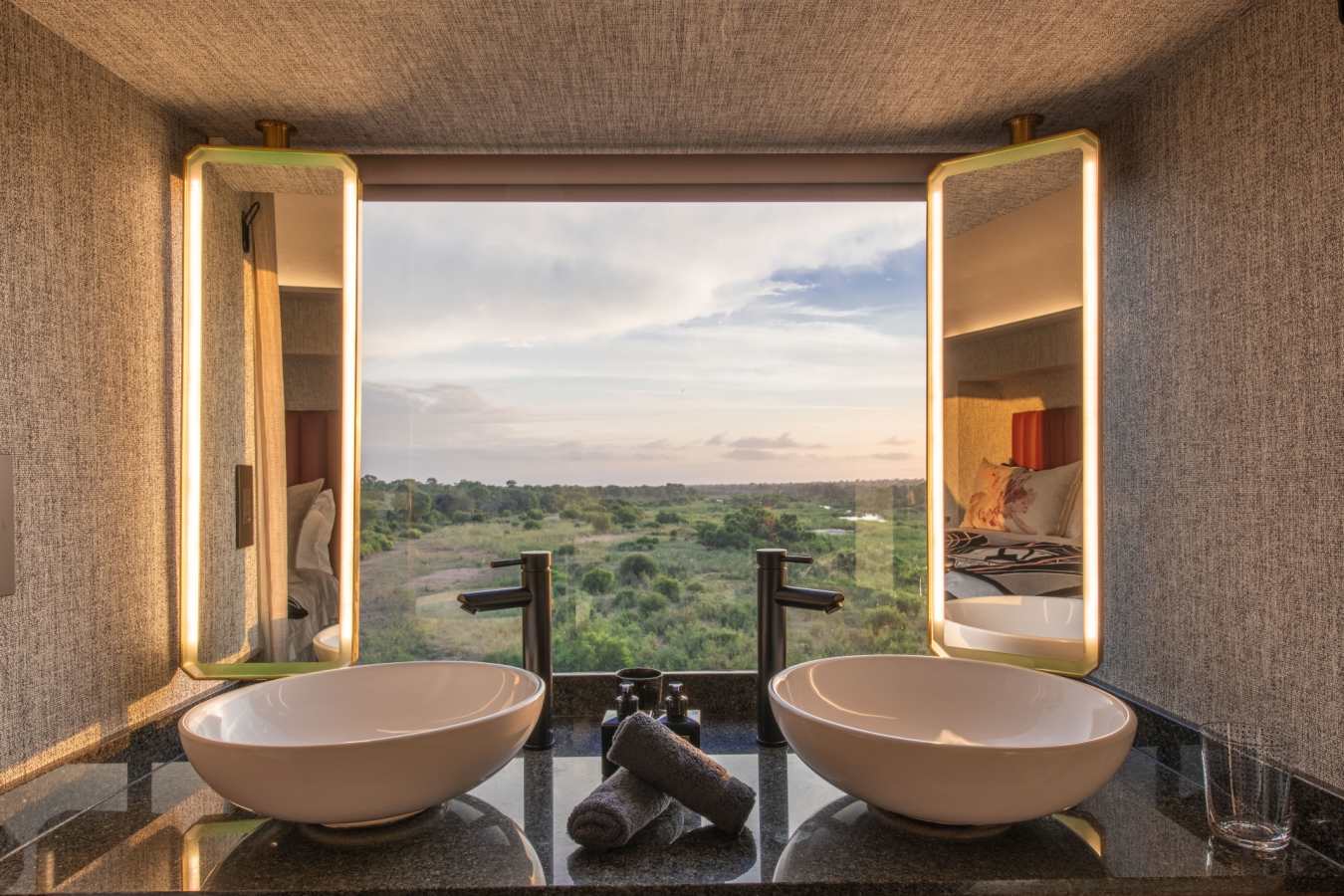 Views from Ensuite Bathroom - Kruger Shalati