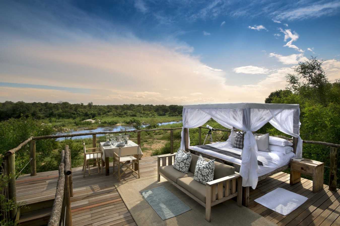 Tinyeleti Treehouse - Lion Sands River Lodge