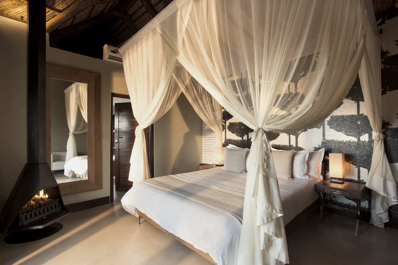 Executive Suite - Mhondoro Game Lodge