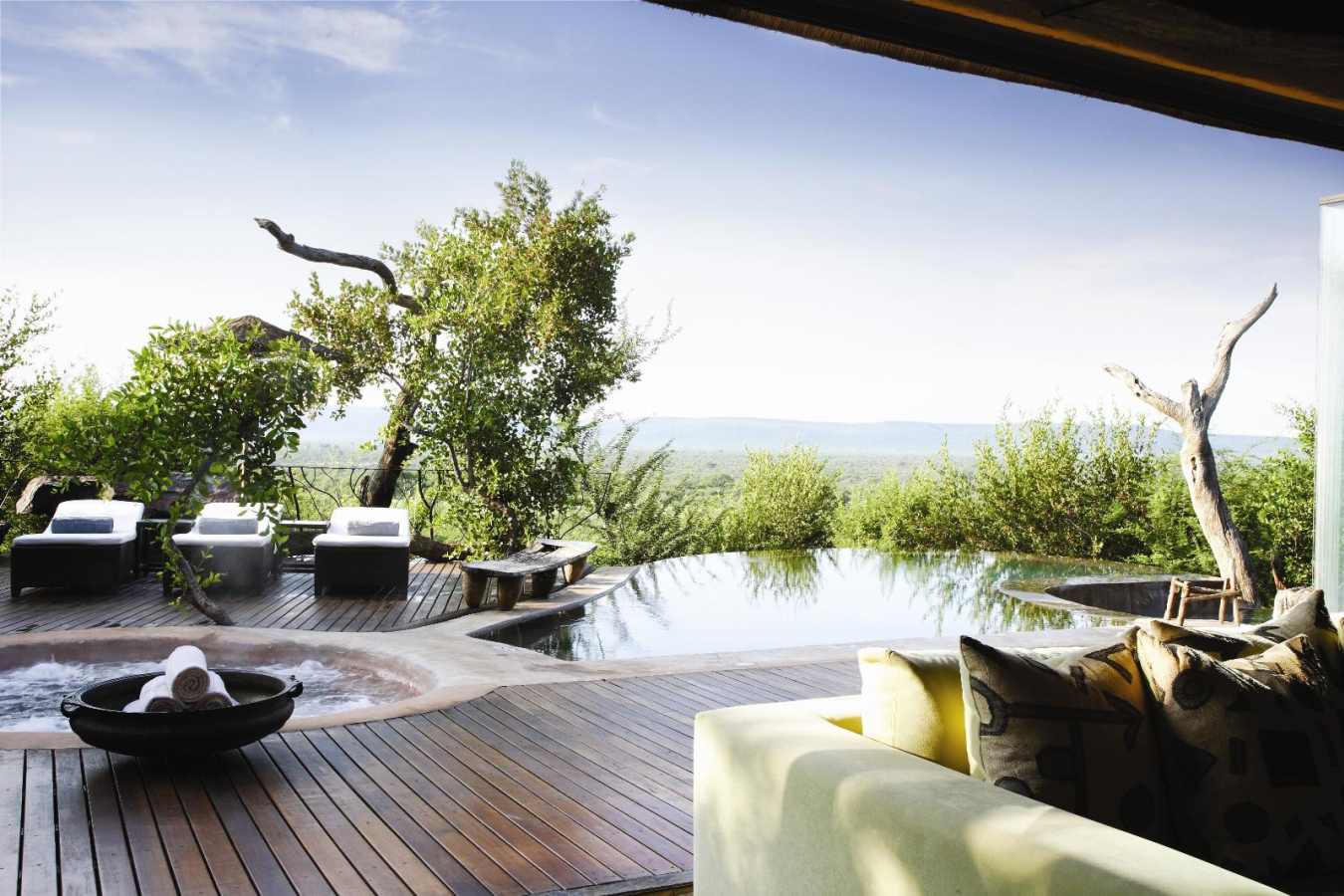 Pool deck - Molori Safari Lodge