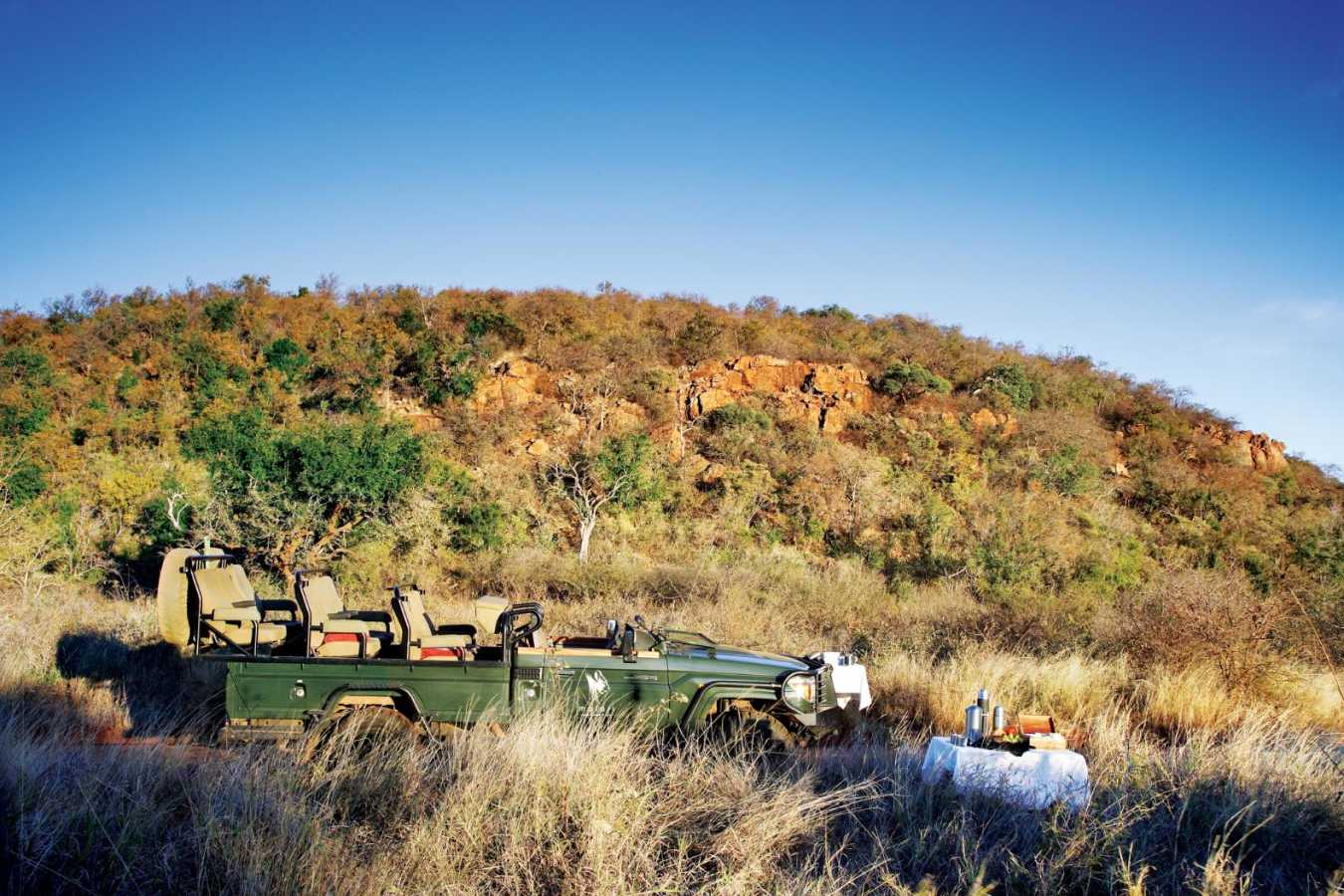 Bush picnic - Molori Safari Lodge