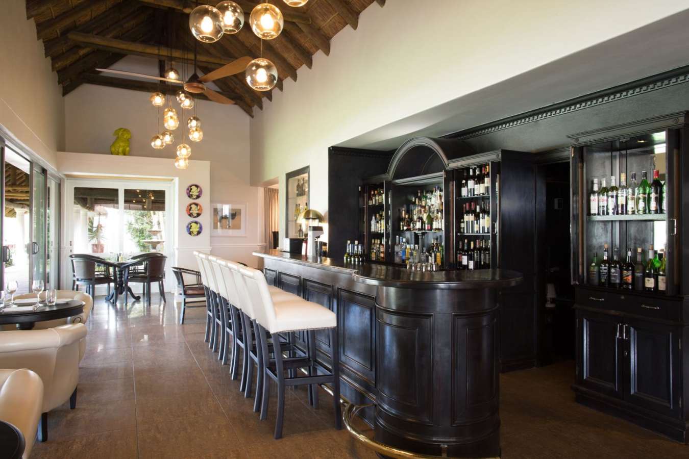 Bar area - Mont Rochelle