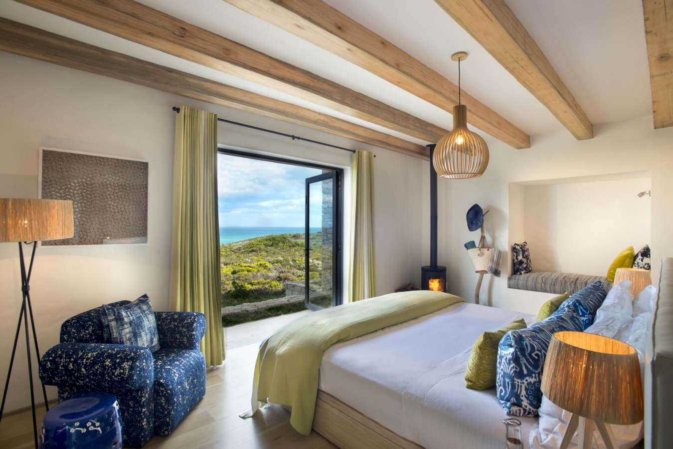 Bedroom with view - Morukuru Ocean House 