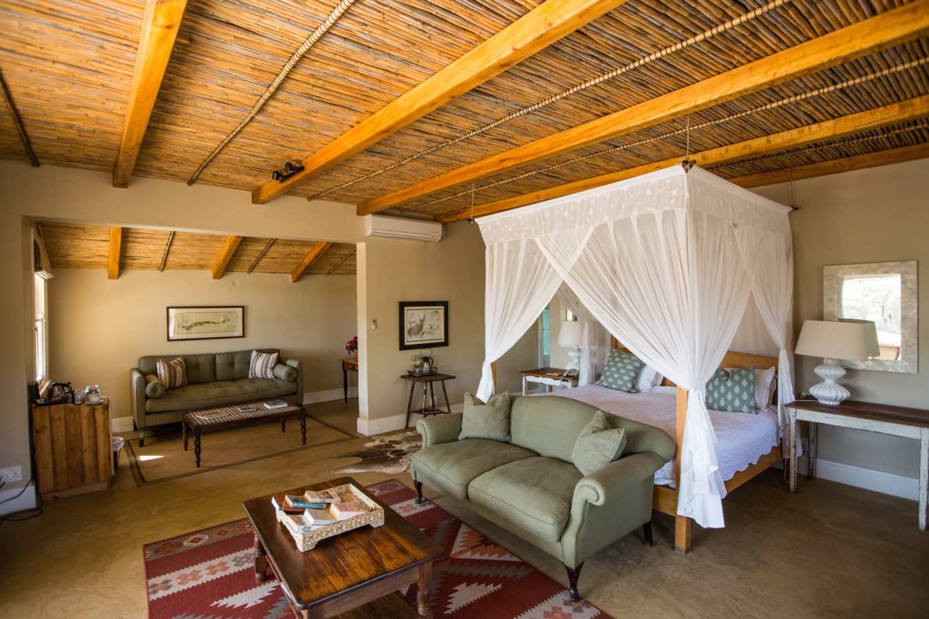 Honeymoon suite 