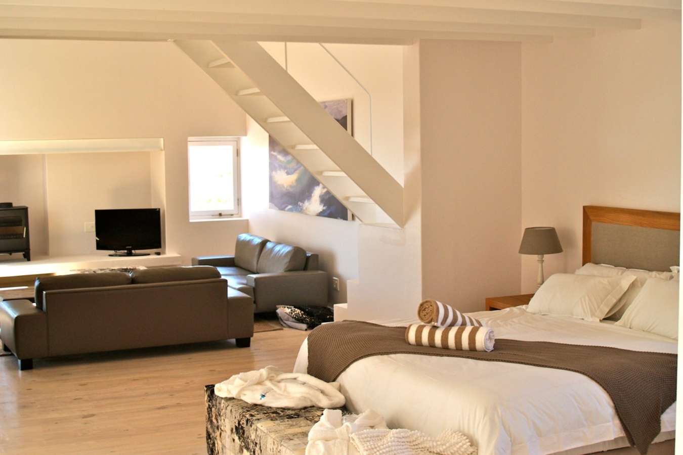 King Suite - Strandloper Ocean Lodge