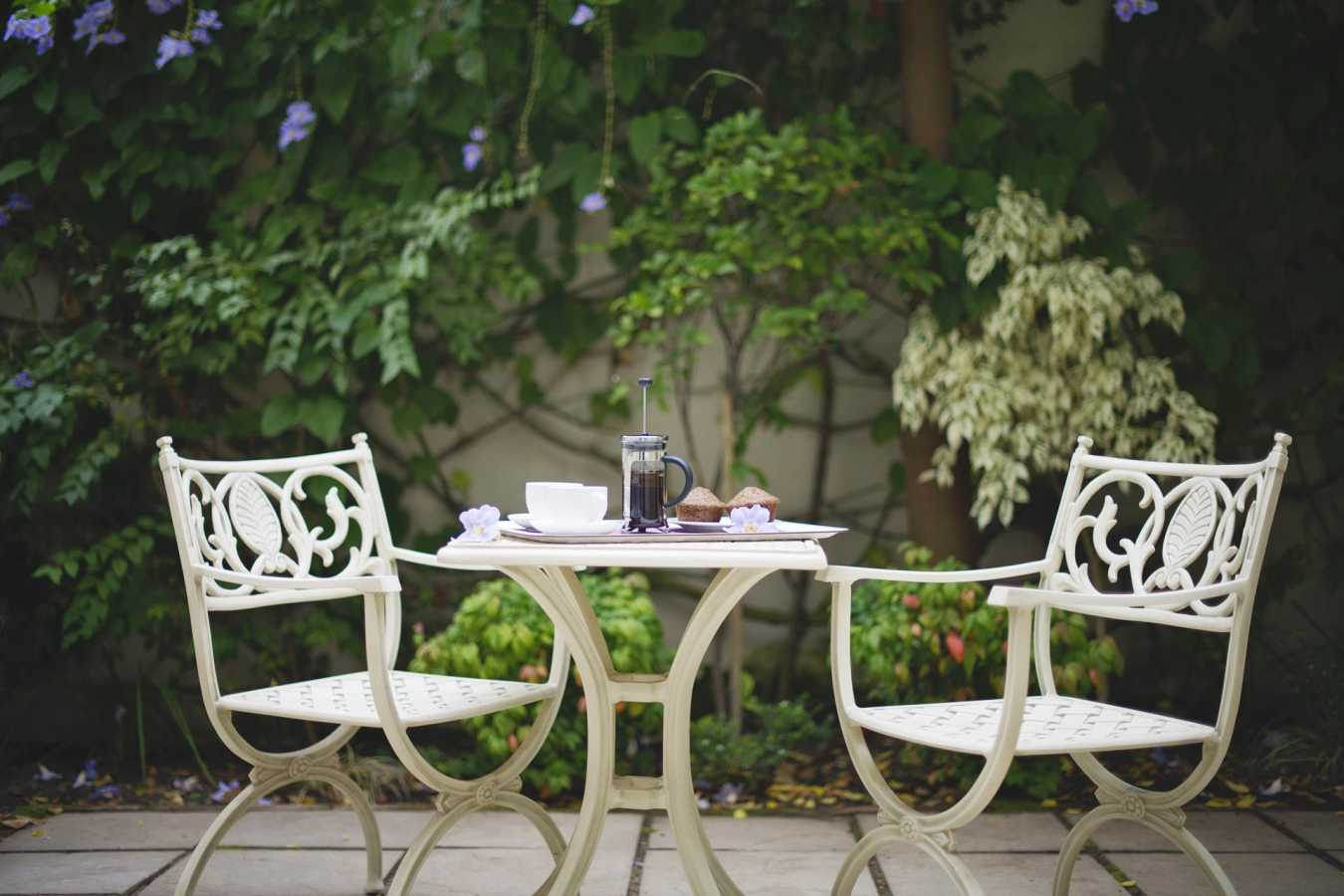 Outdoor dining - The Last Word Franschhoek