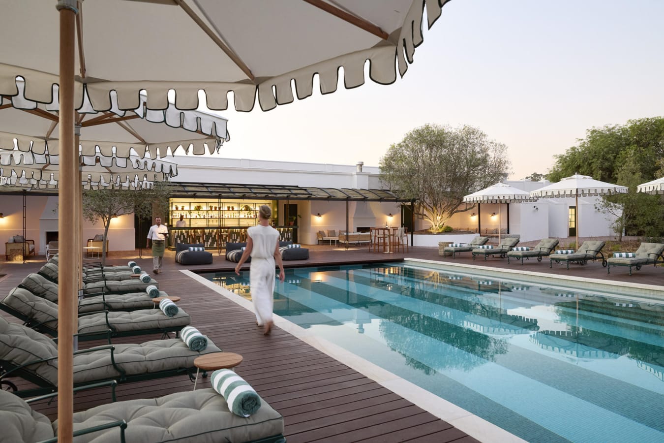 Heated pool and garden bar 