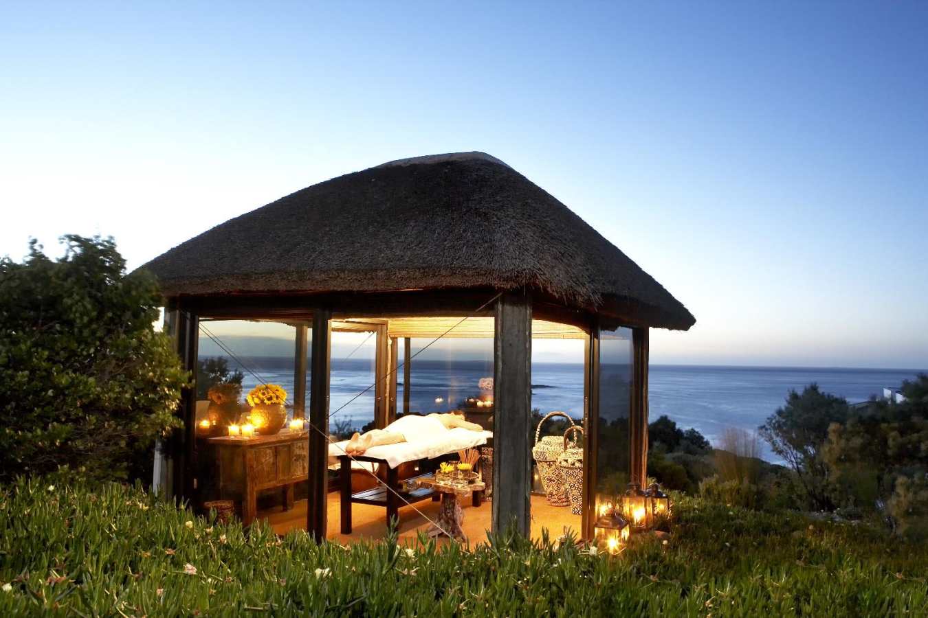 Spa Gazebo - Twelve Apostles