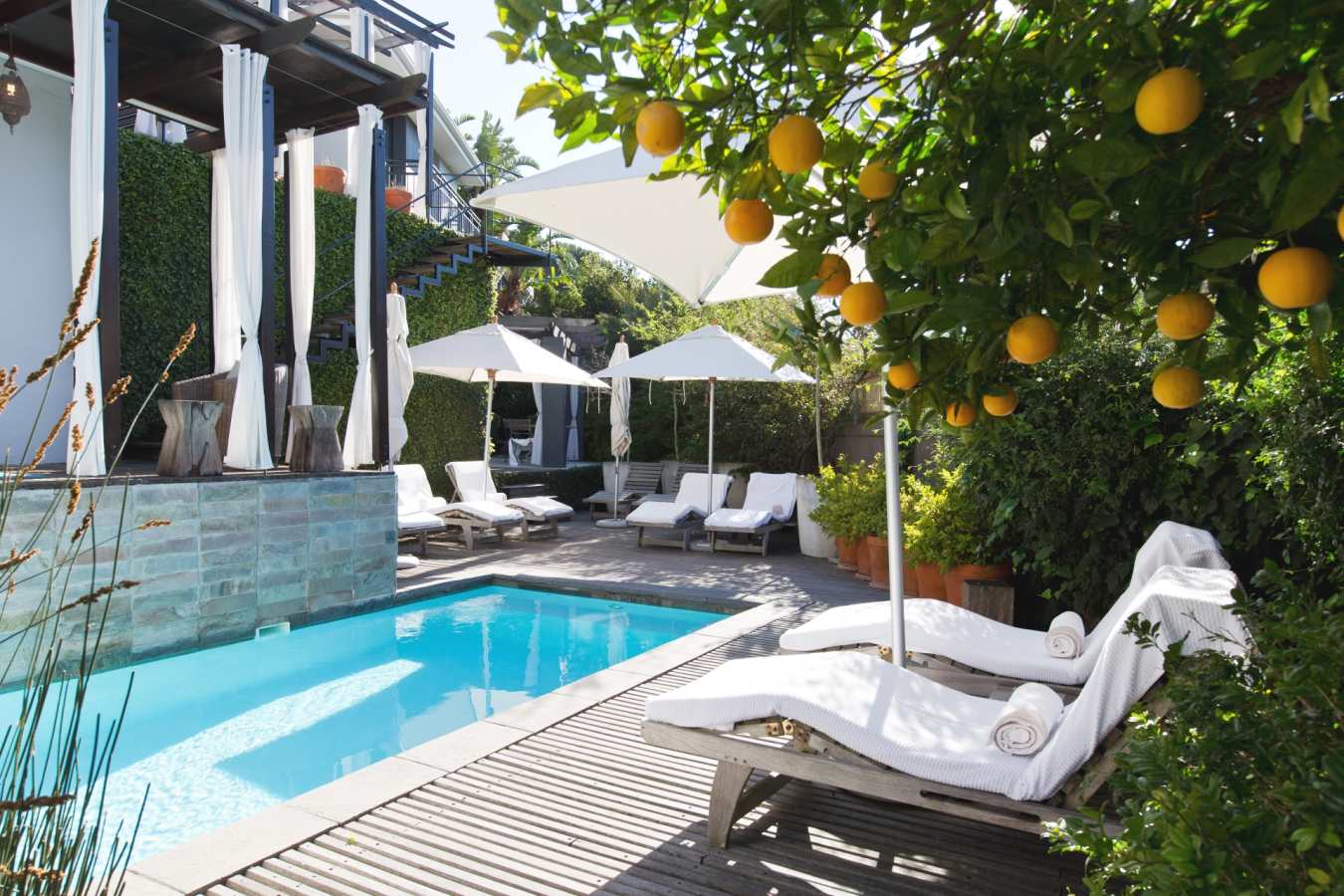 Kensington Place pool