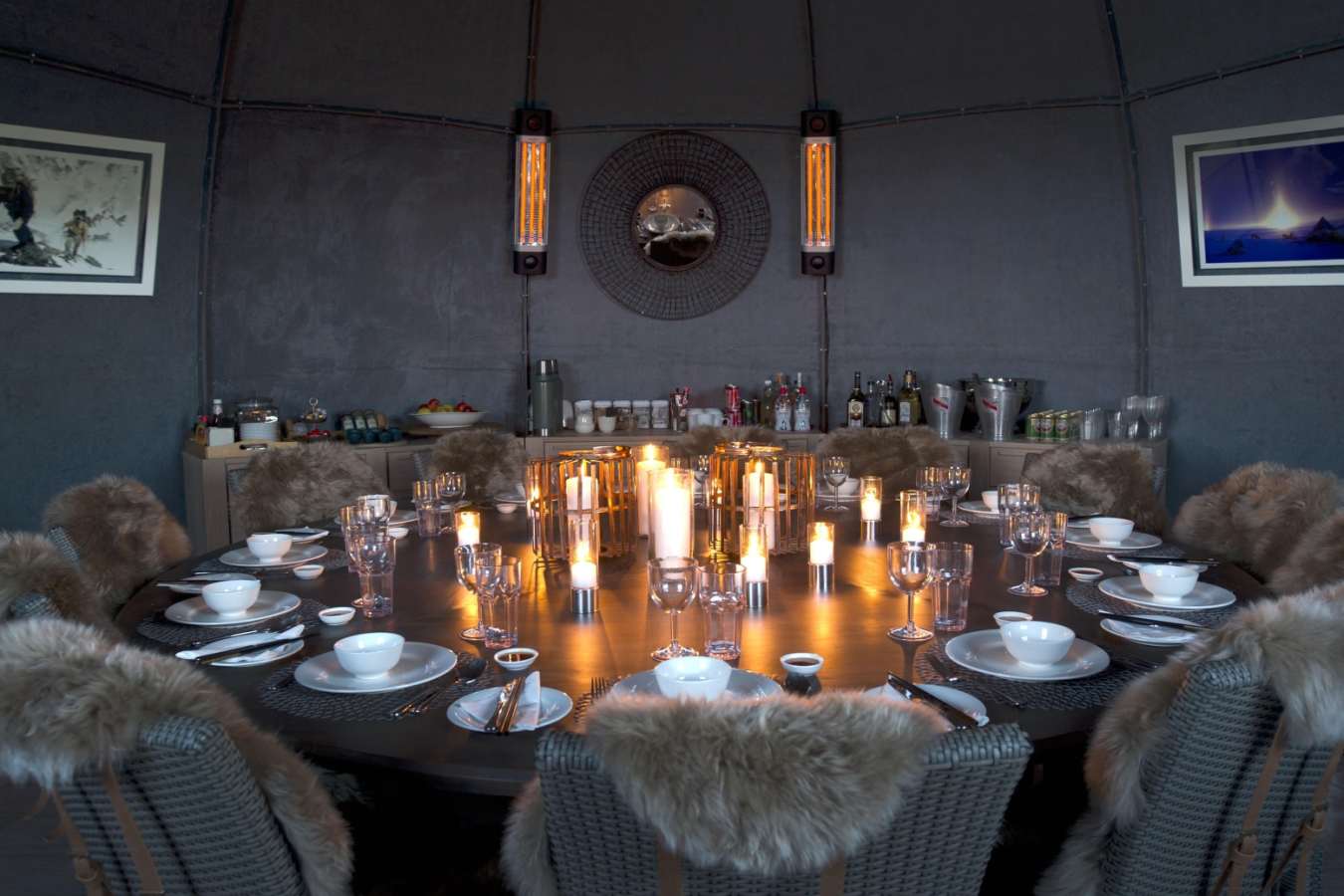 Dining room - White Desert