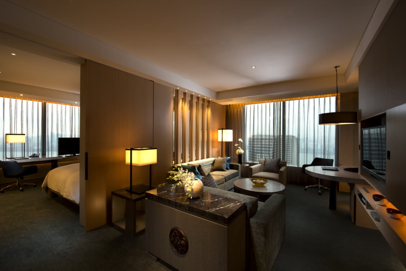 Executive SuiteLiving Room  
