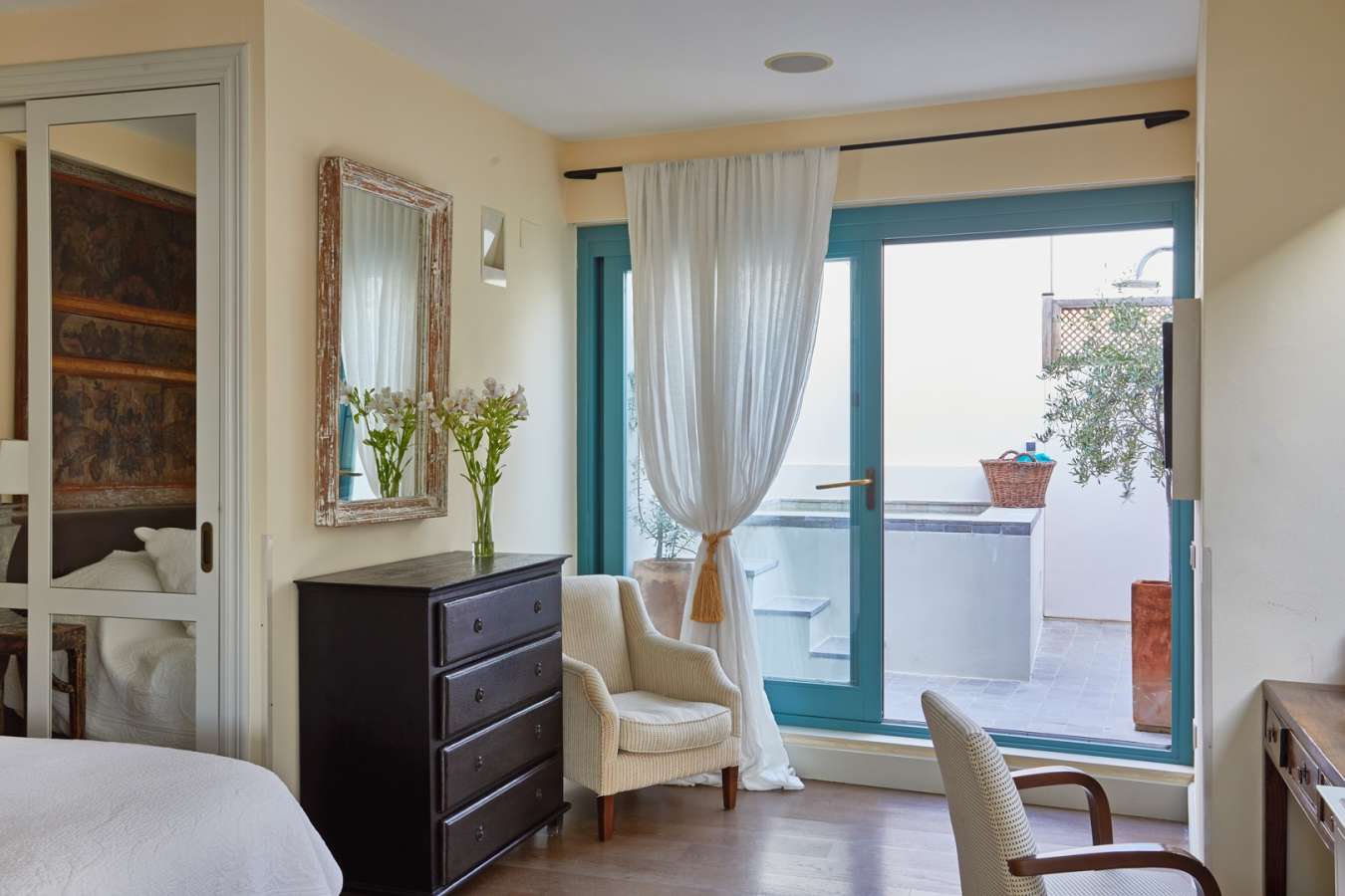Penthouse Suite living room - Corral del Rey, Seville