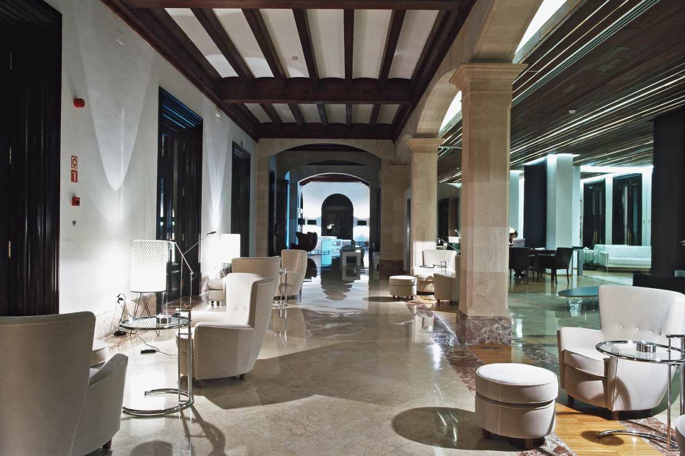 Lobby - Hospes Maricel