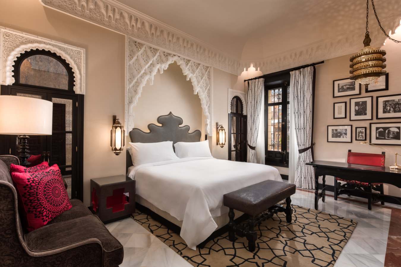 Moorish style Grand Deluxe Room - Hotel Alfonso XIII