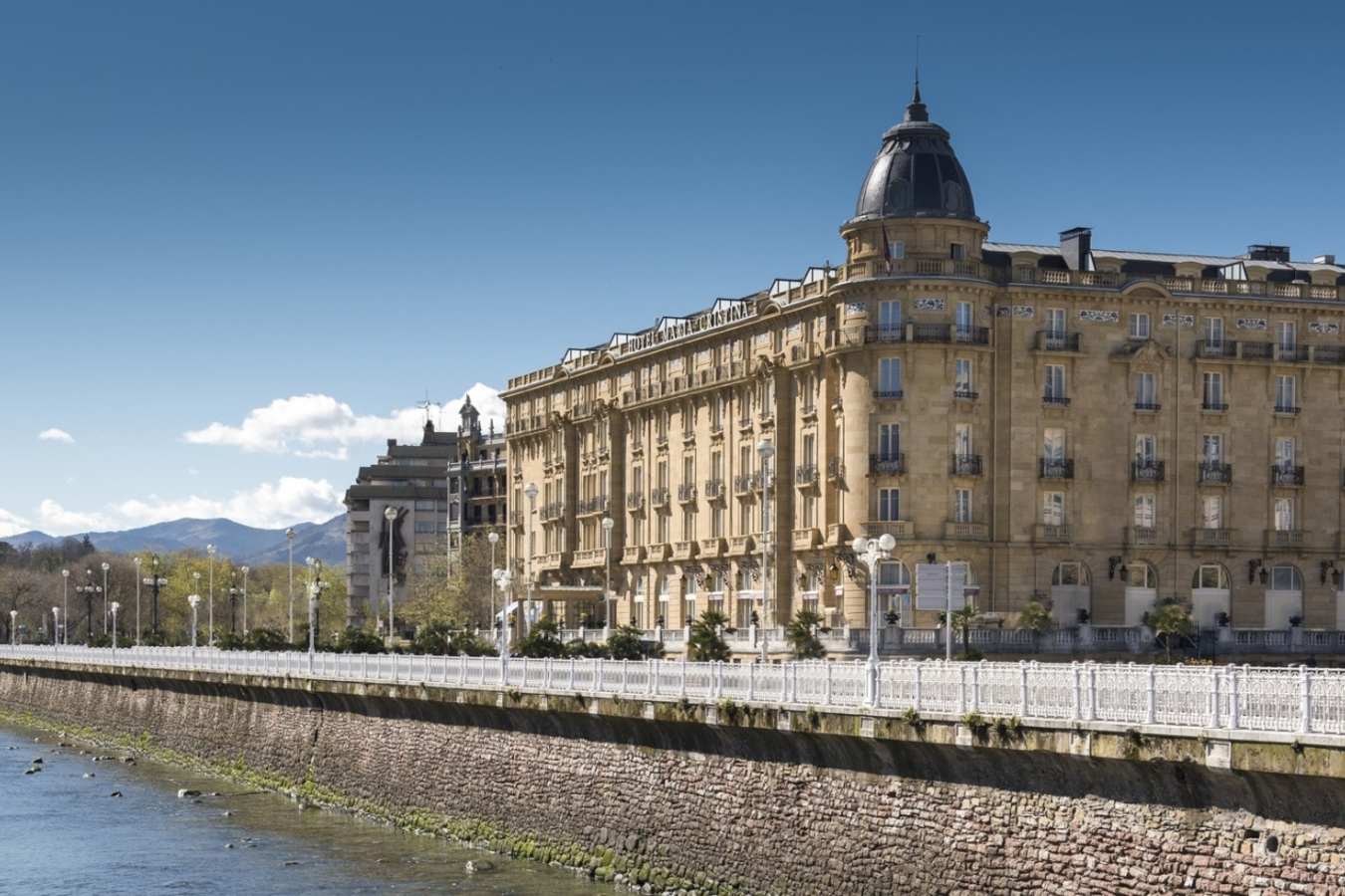Exterior - Hotel Maria Cristina