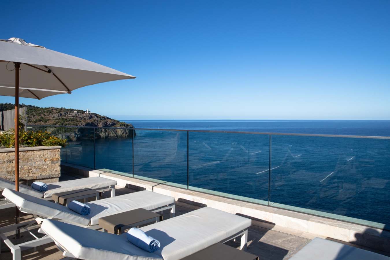 Jumeirah Port de Soller - Pool Loungers