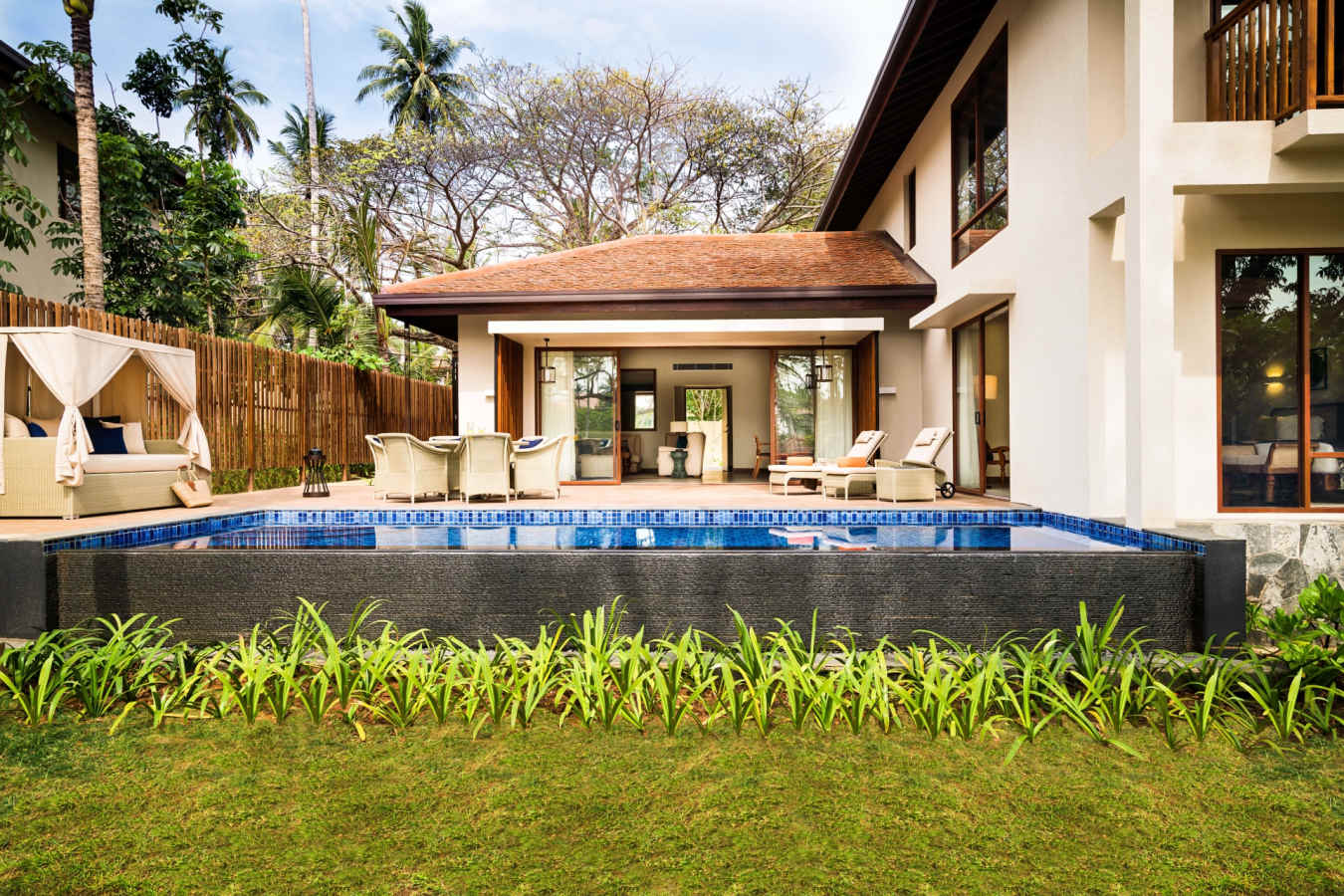 Villa Exterior - Anantara Peace Haven Tangalle Resort