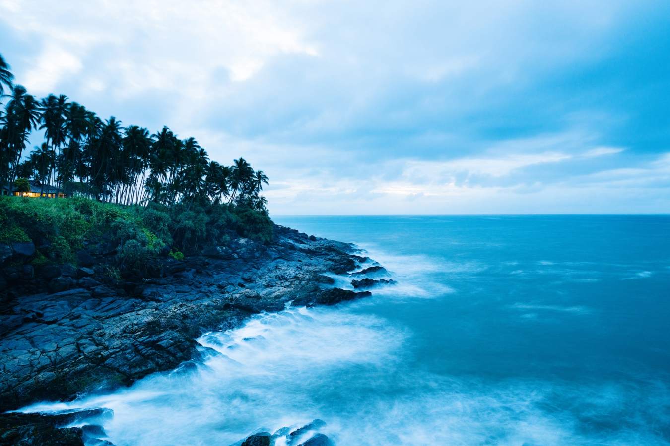 Cliff Views - Anantara Peace Haven Tangalle Resort