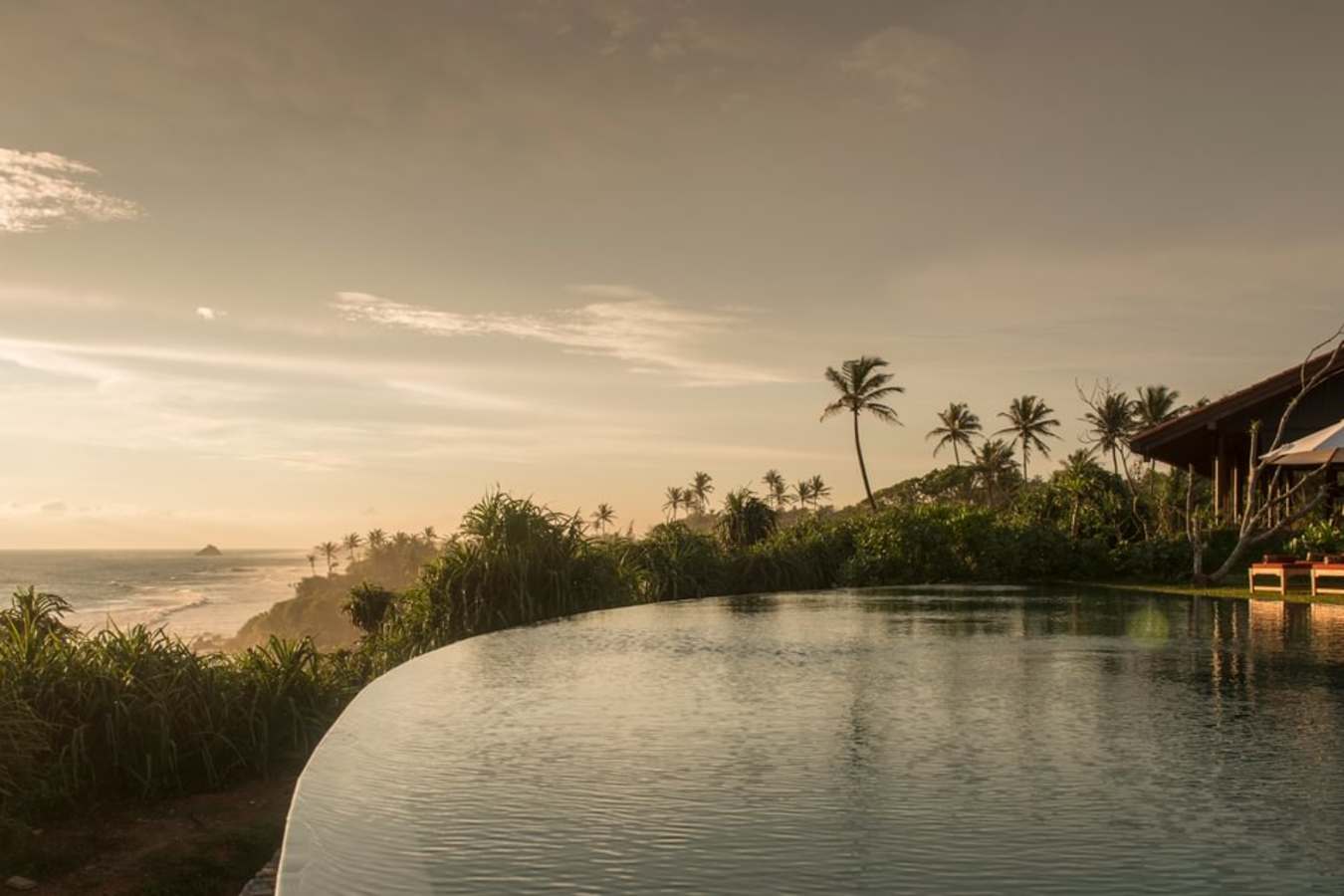 Pool Sunset - Cape Weligama 