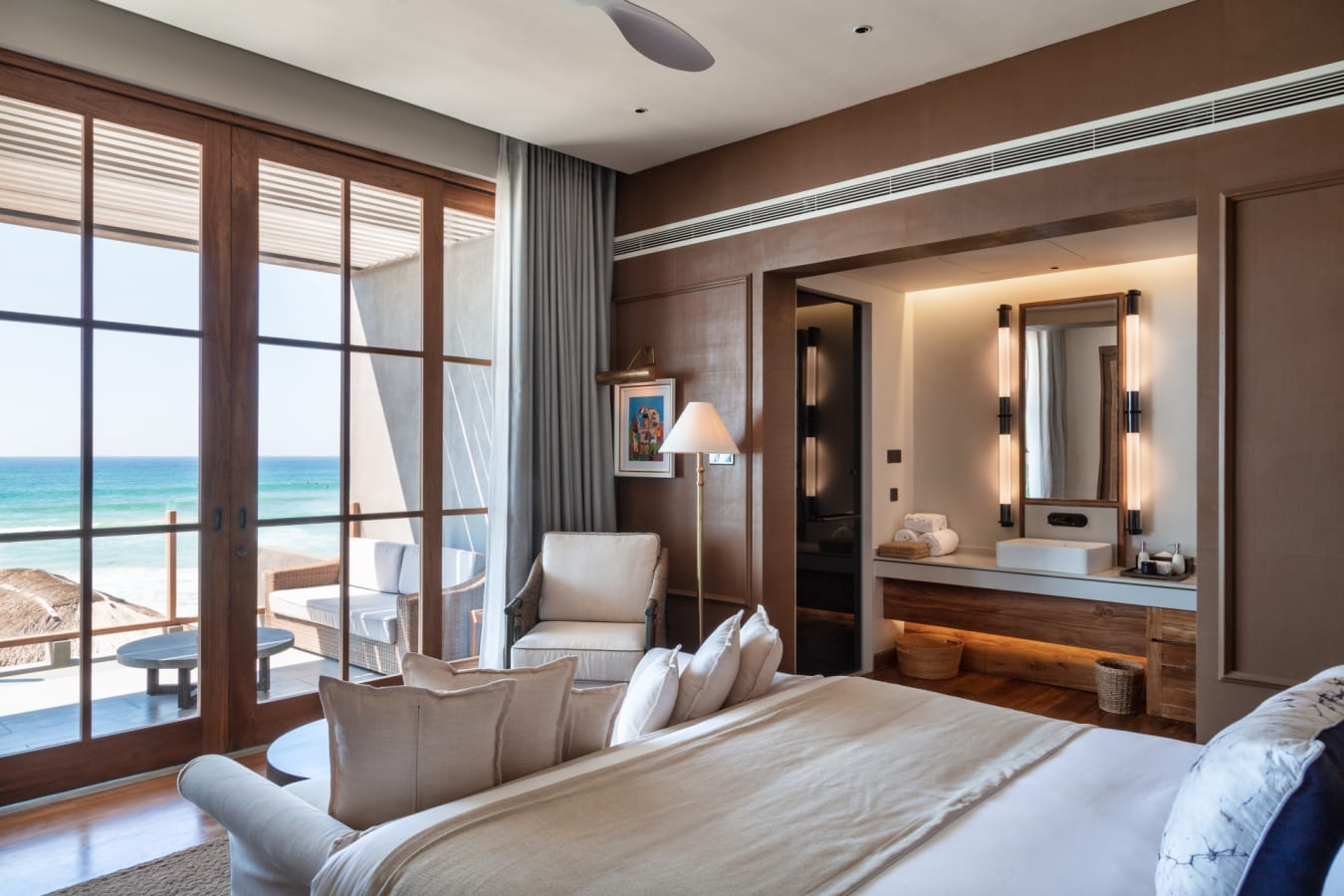 Double Bed Noosa - The Six Weligama 