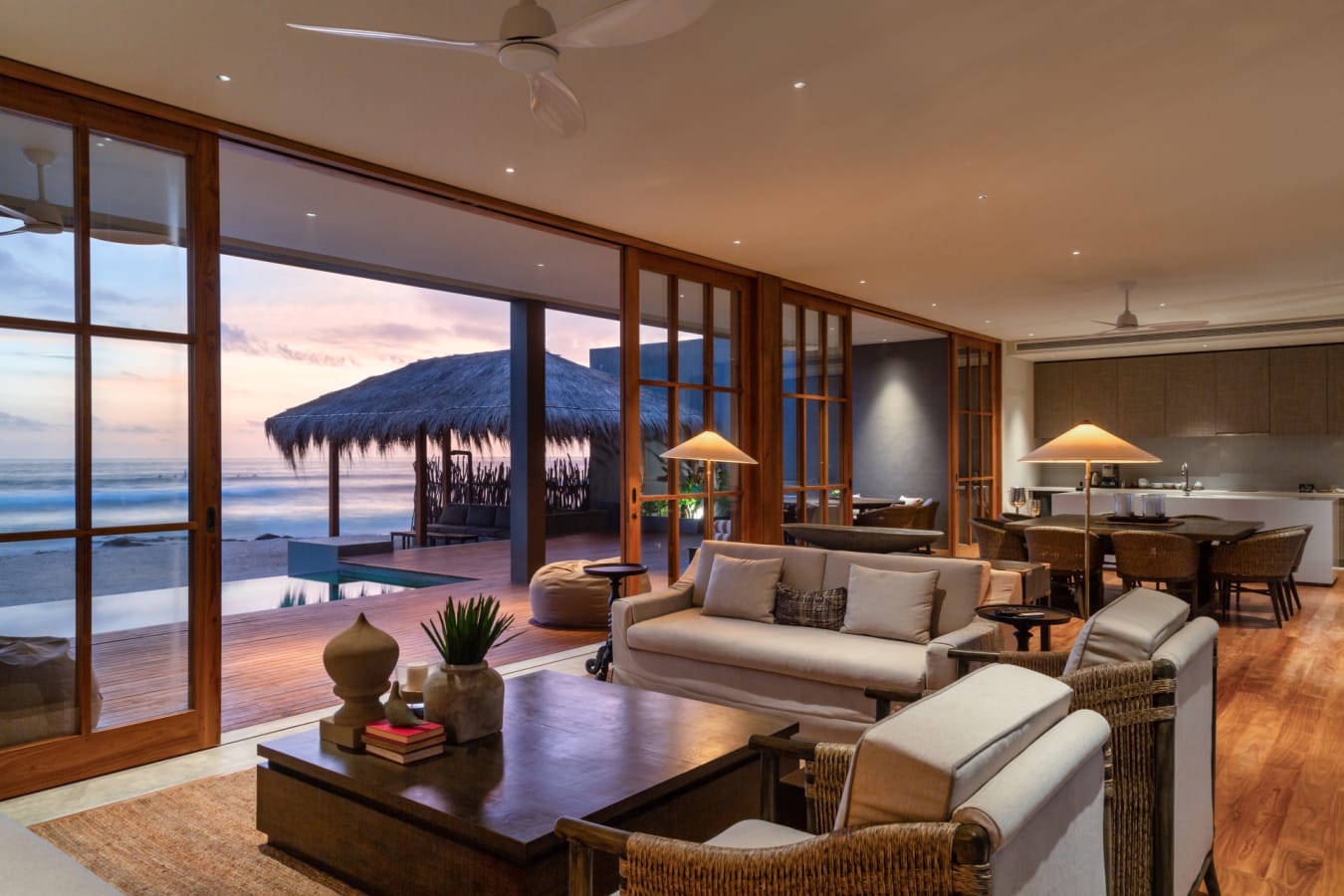 Livingroom Views - The Six  