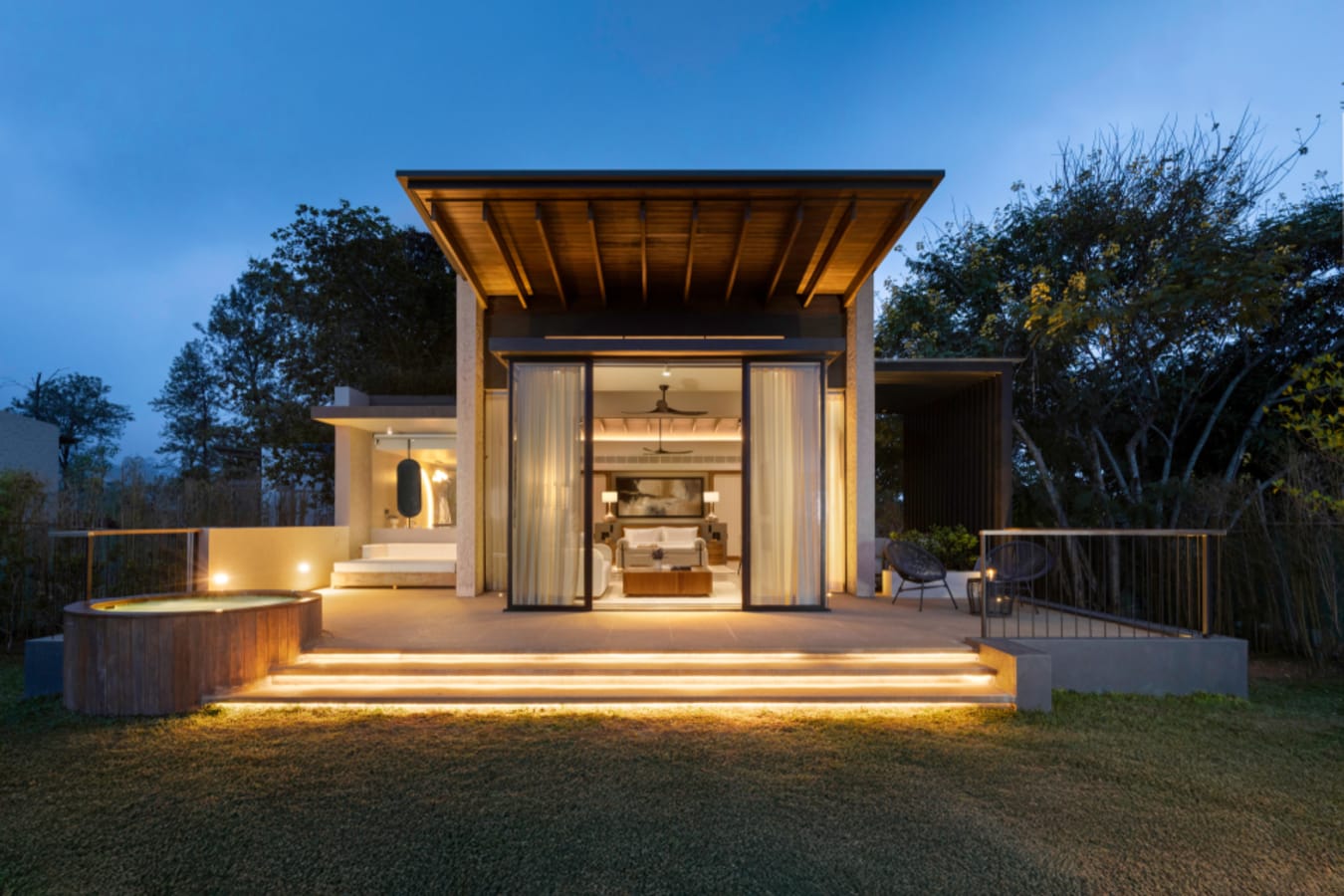Outsie Villa  