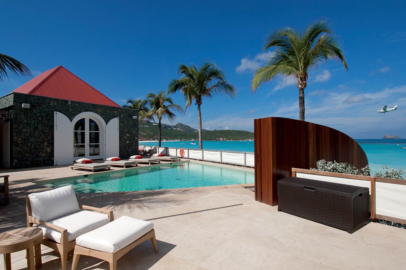 Ultraluxe Beach Villa - Eden Rock