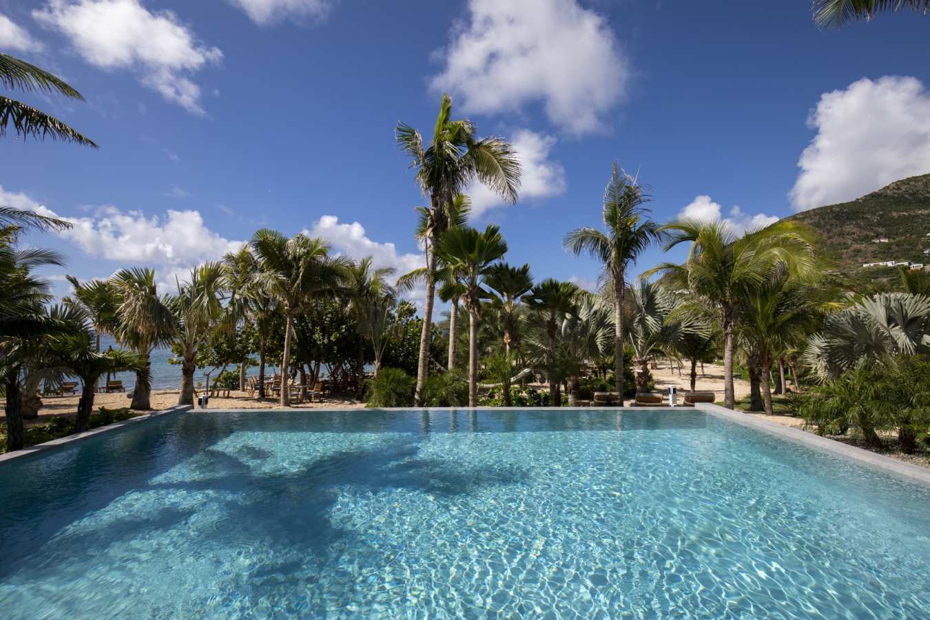 Beach club pool
