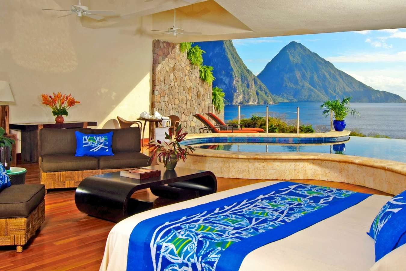 Moon Sanctuary - Jade Mountain