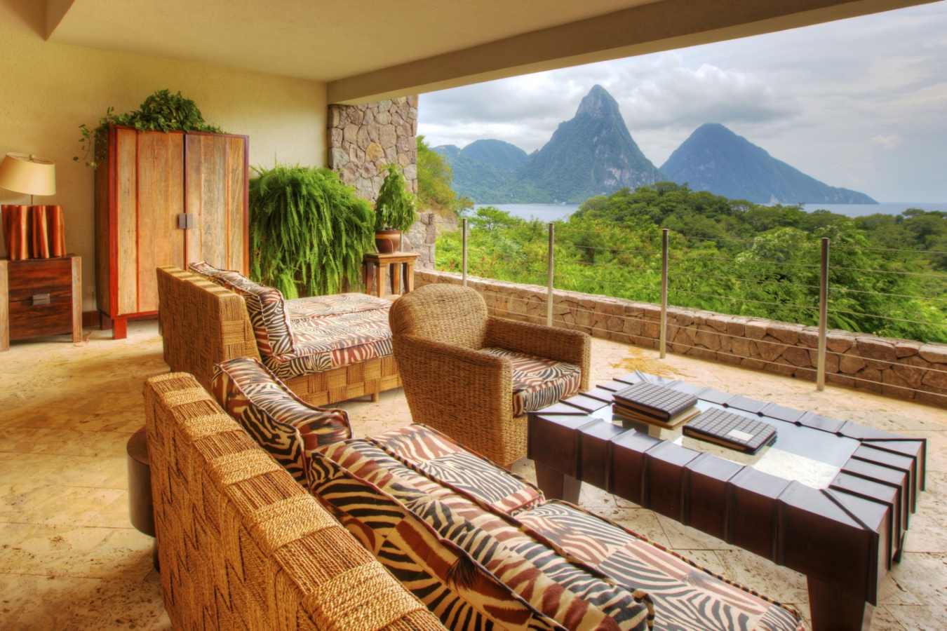 Sky Jacuzzi Suite - Jade Mountain
