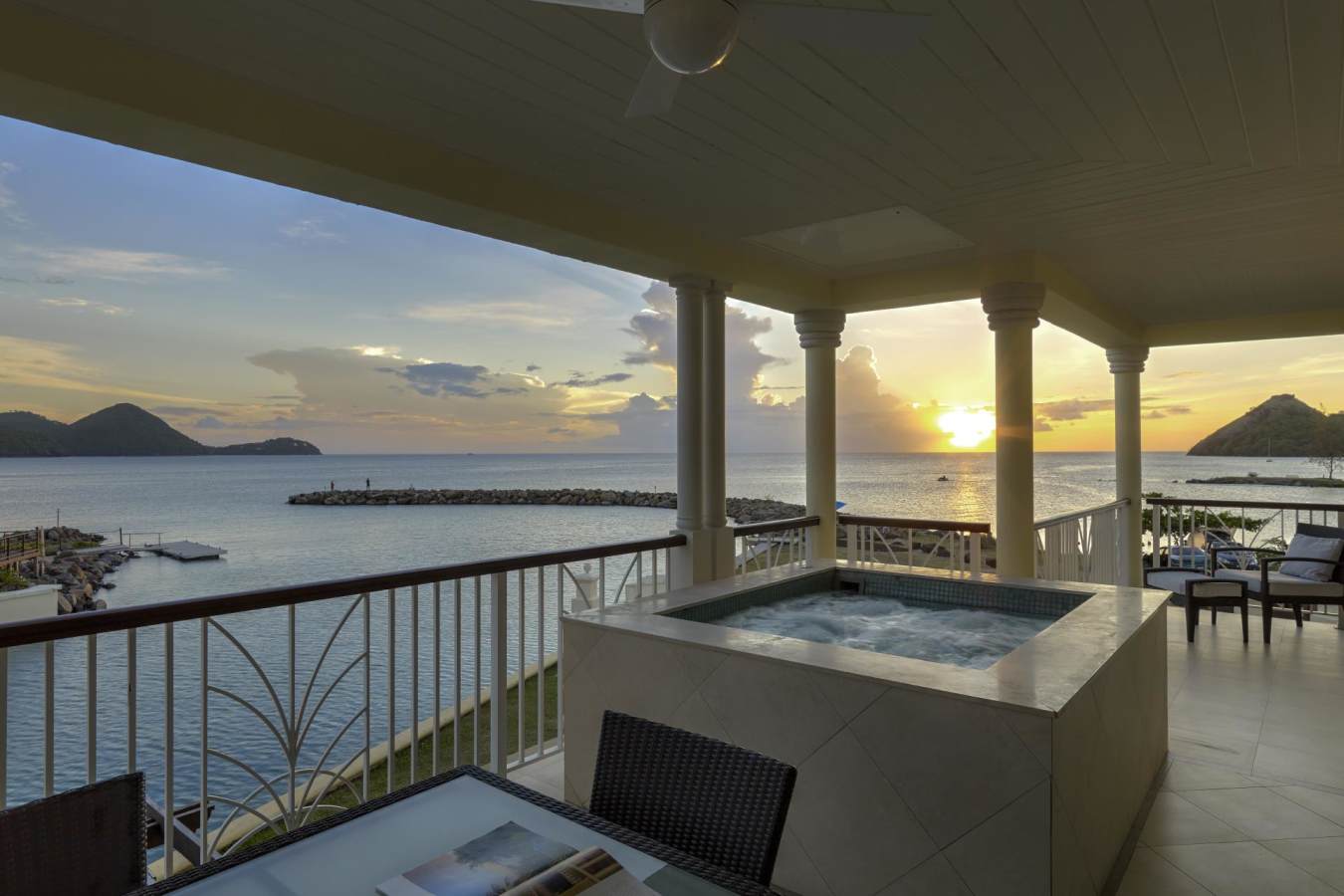 Ocean view villa suite - The Landings