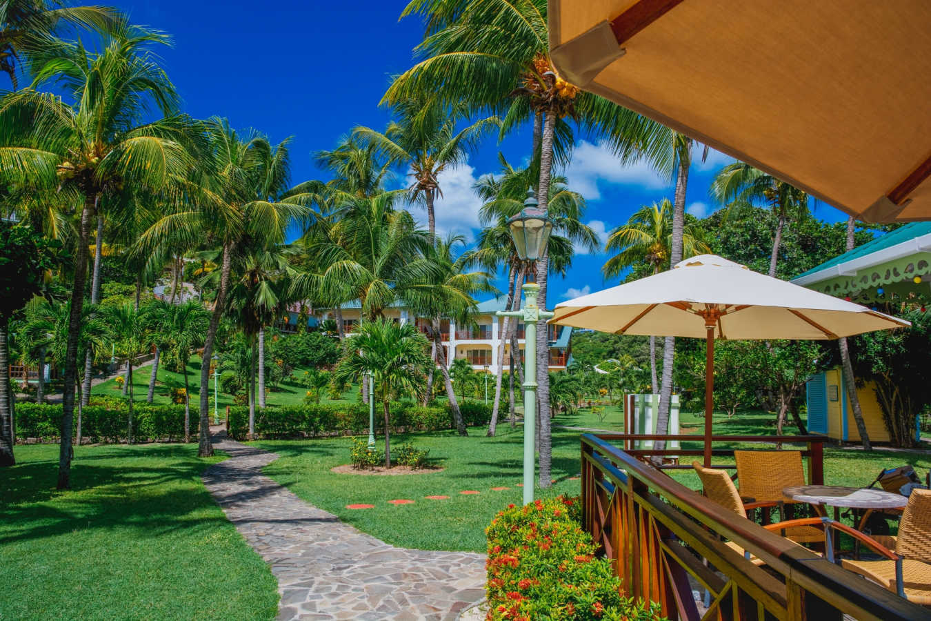 Beach Bar & Gardens - Bequia Beach Hotel