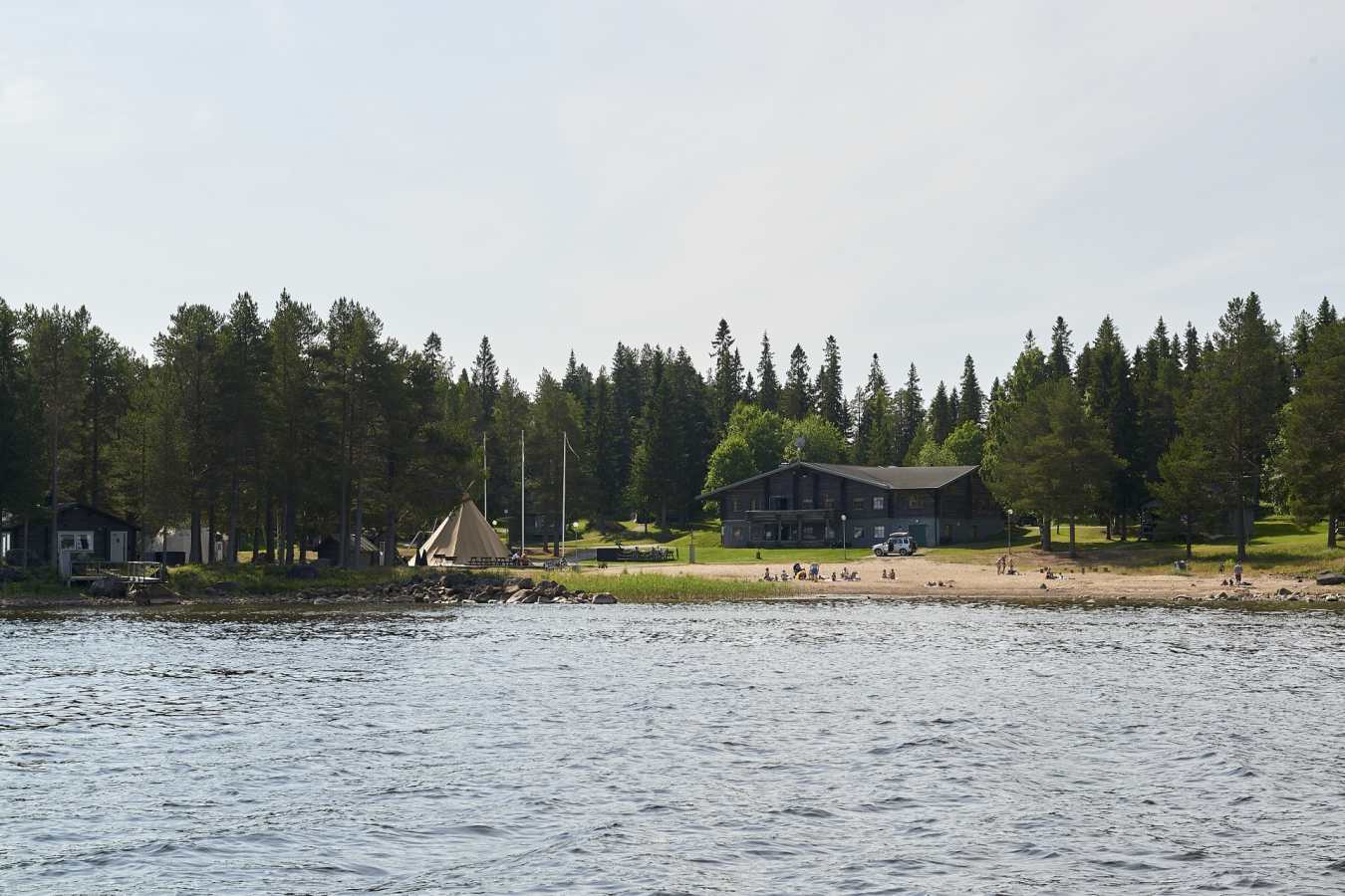 Main lodge by the lake, summer