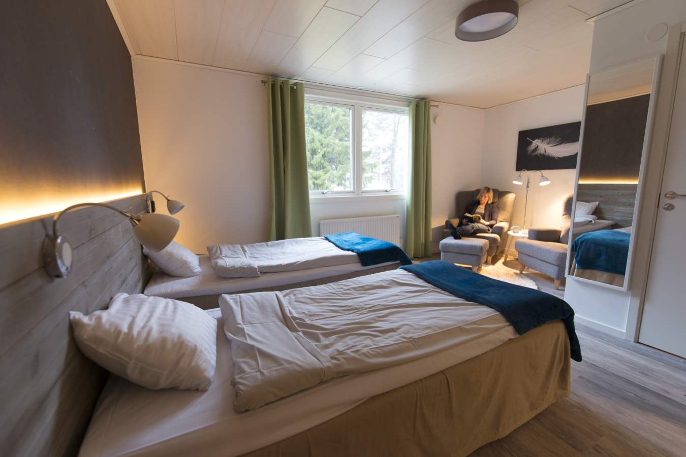 Bedroom - Pine Bay Lodge